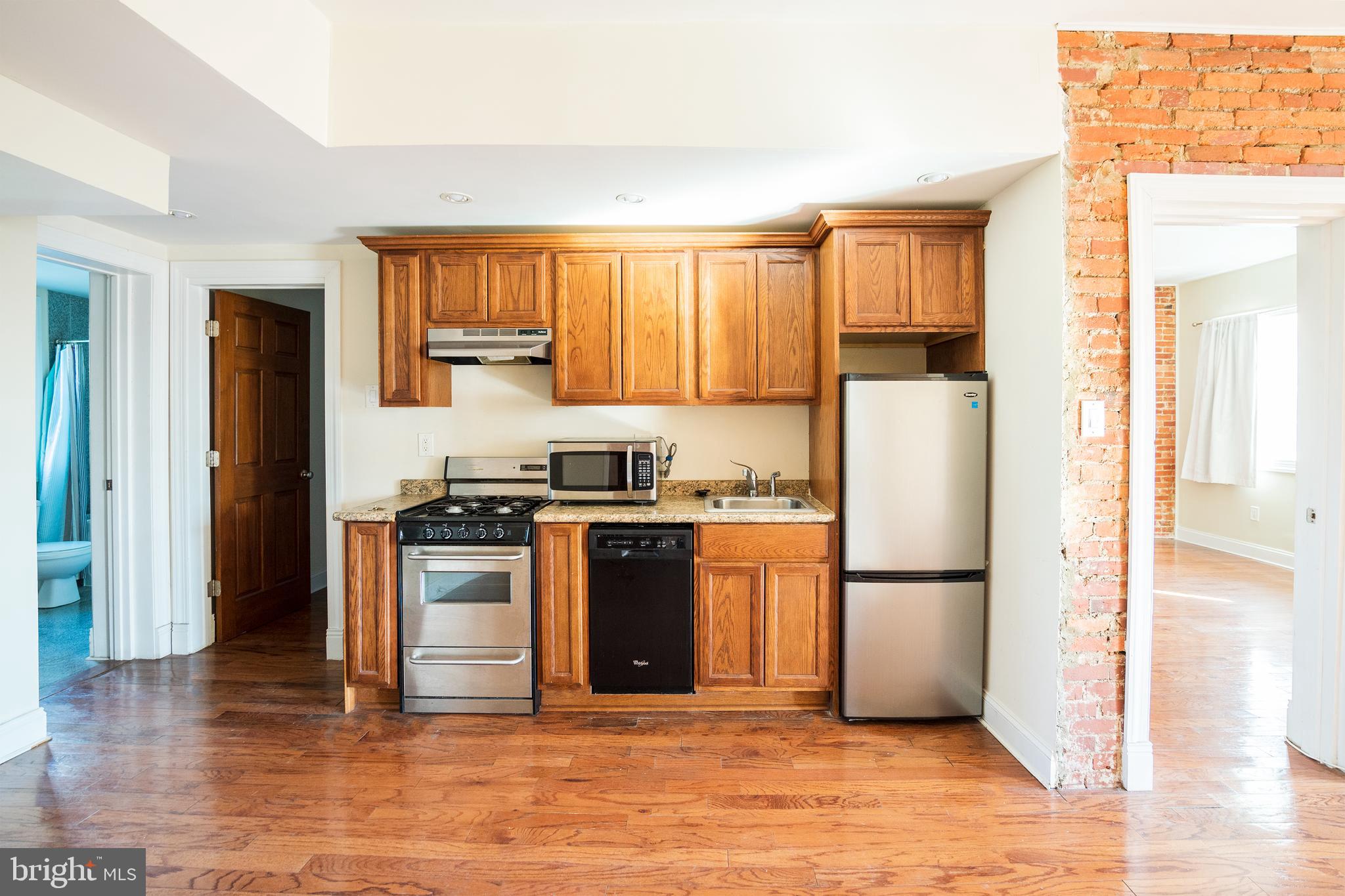 EAST PASSYUNK CROSSING - Residential Lease