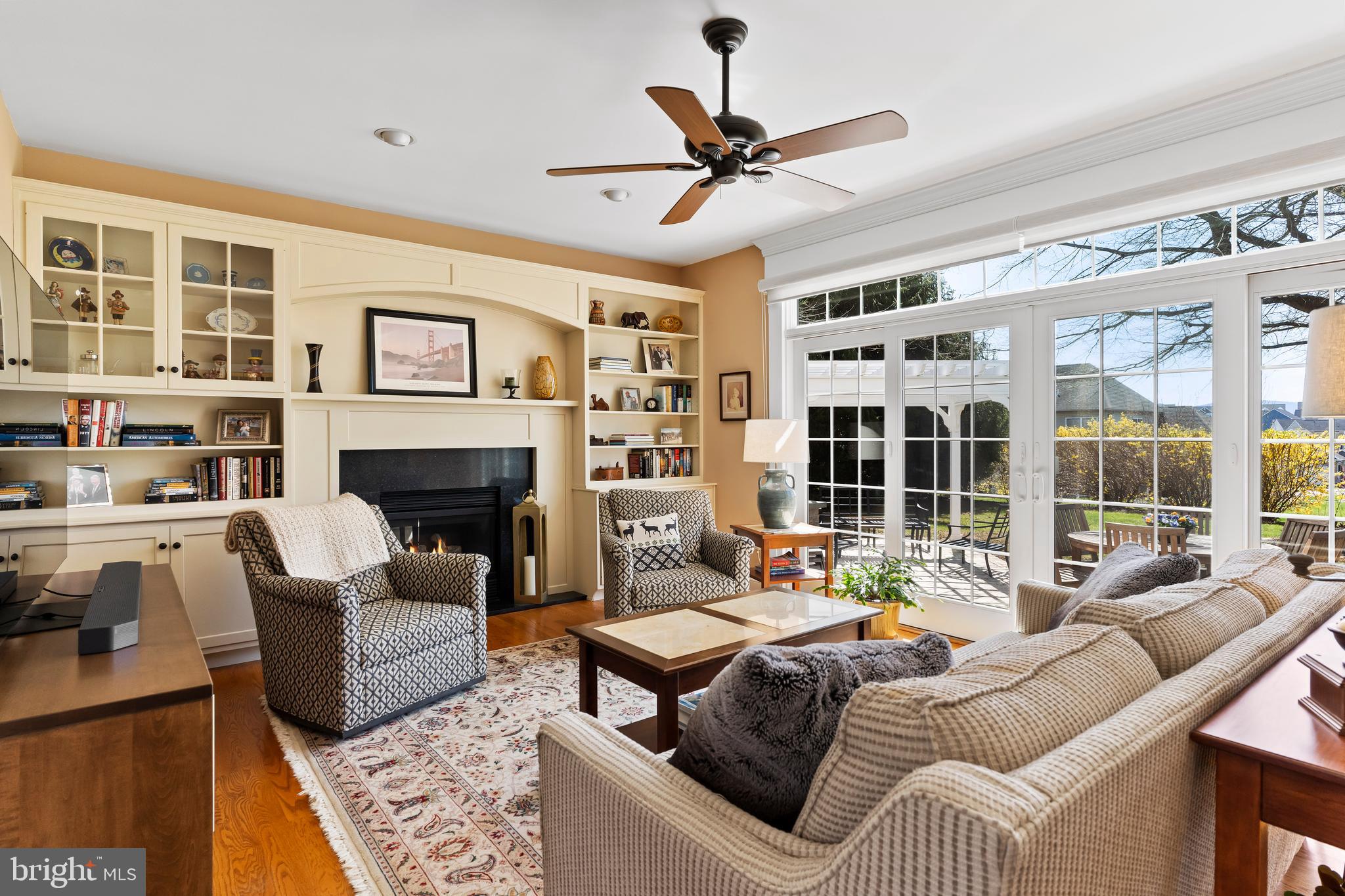 INDIAN HILLS - Residential