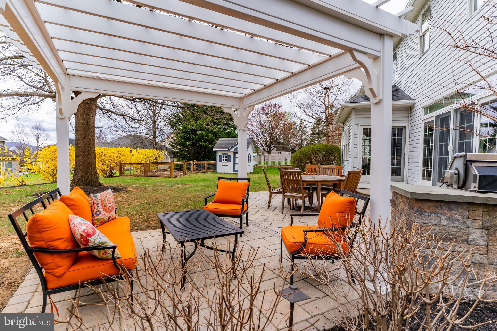 INDIAN HILLS - Residential