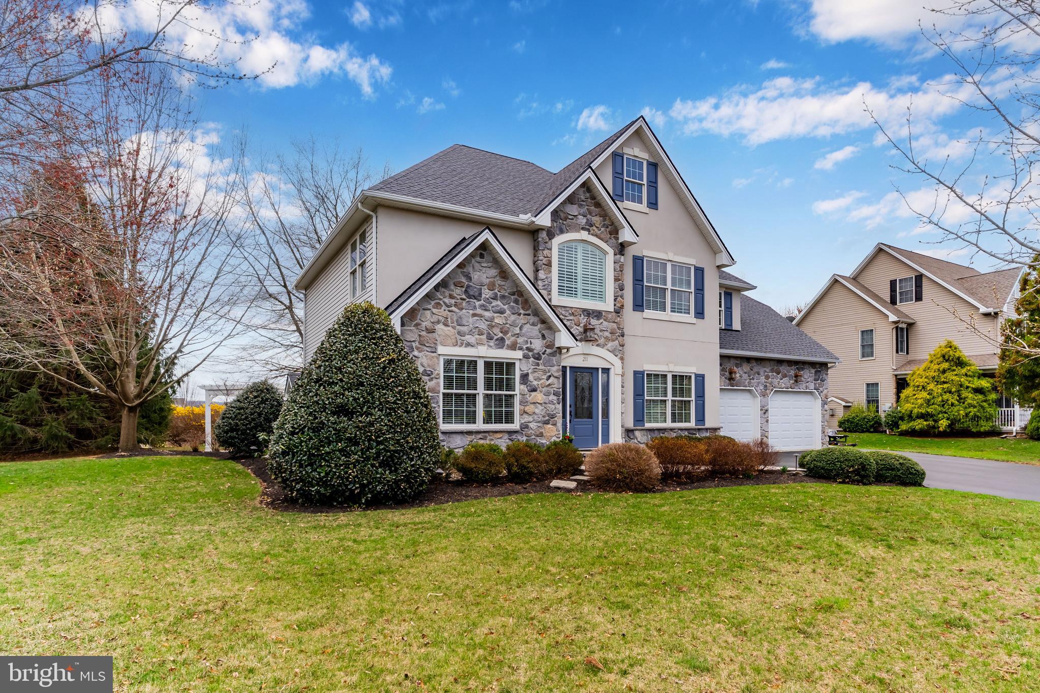 INDIAN HILLS - Residential