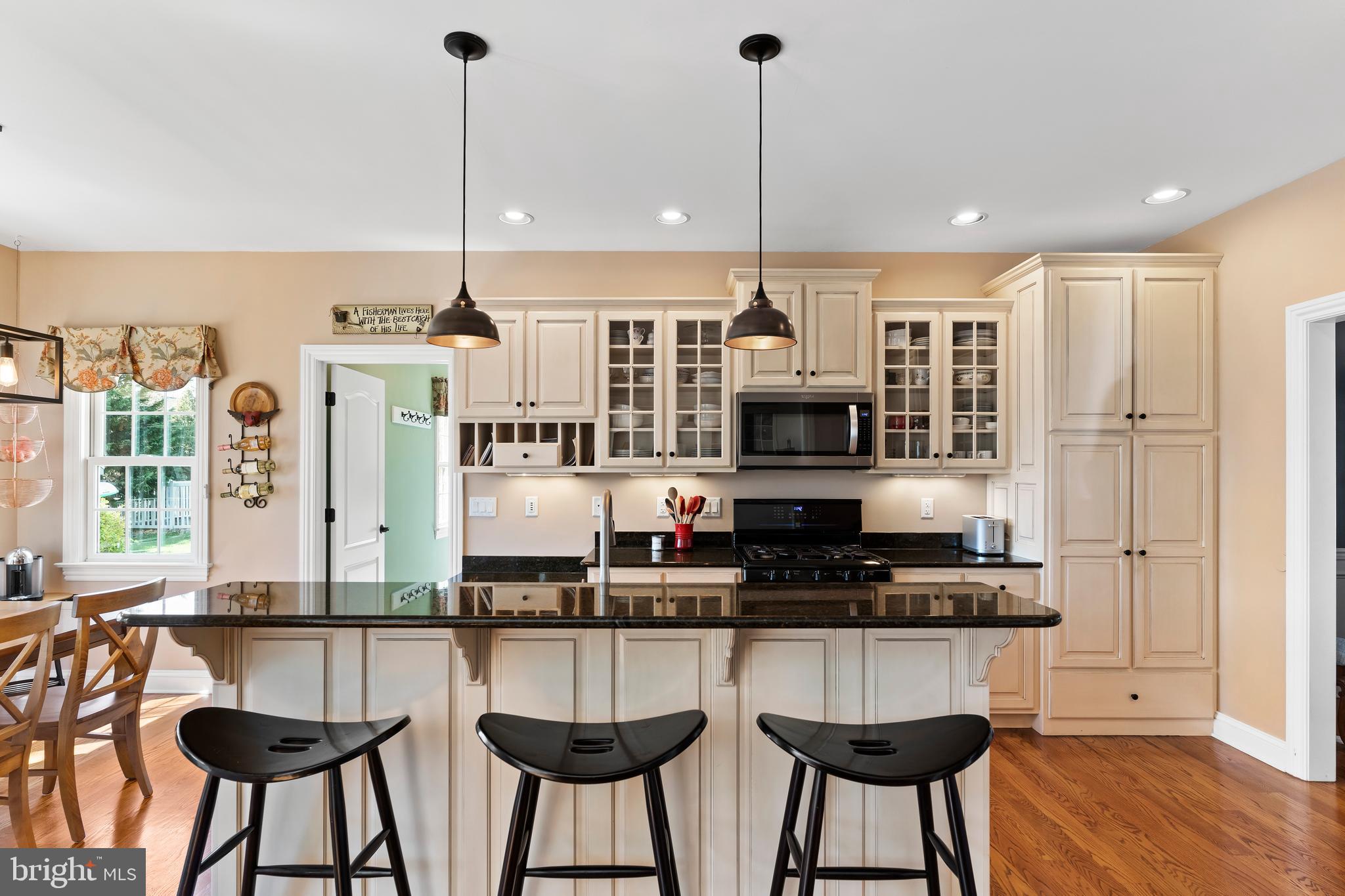 INDIAN HILLS - Residential