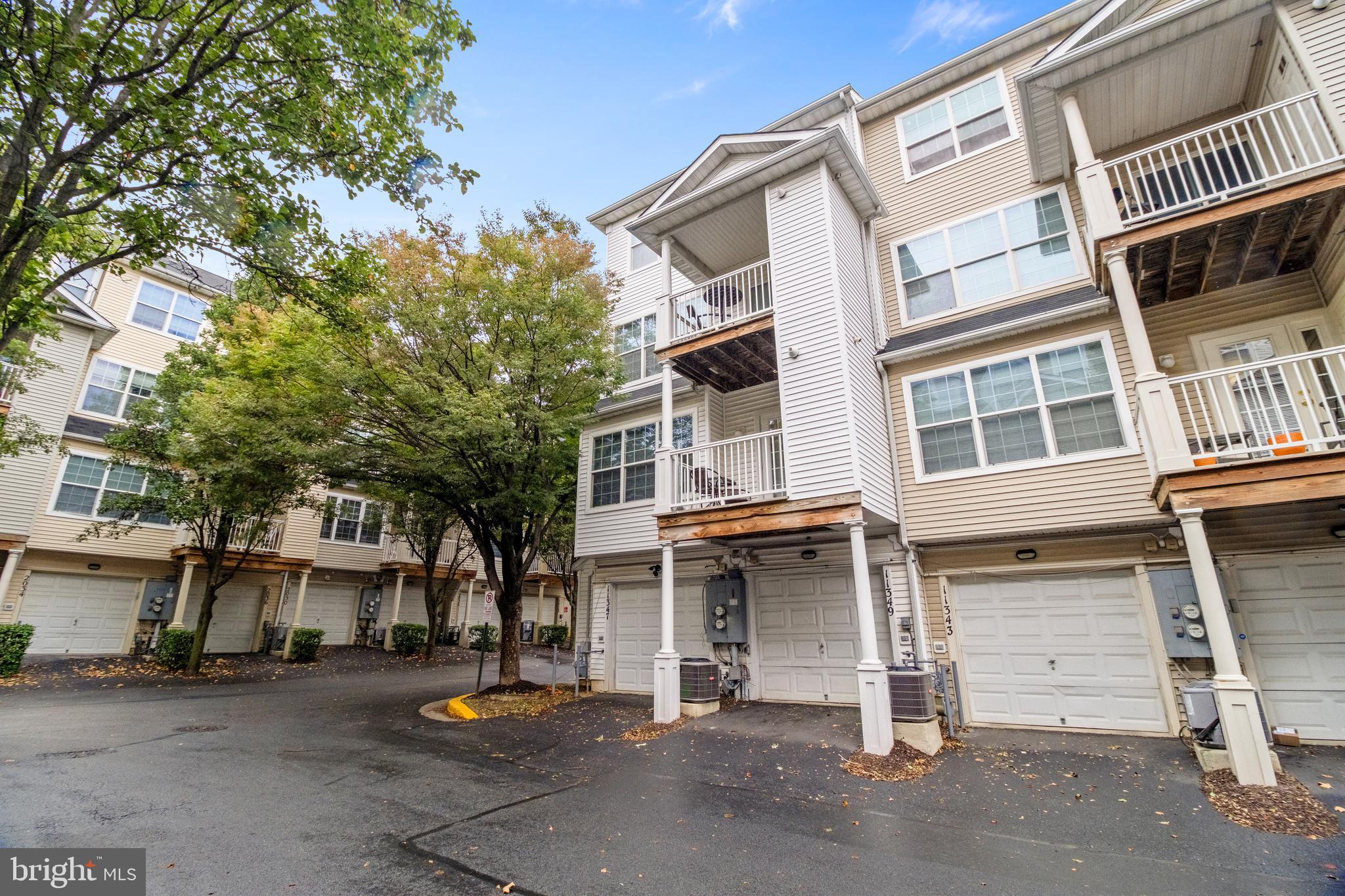 HEARTHSTONE VILLAGE - Residential Lease