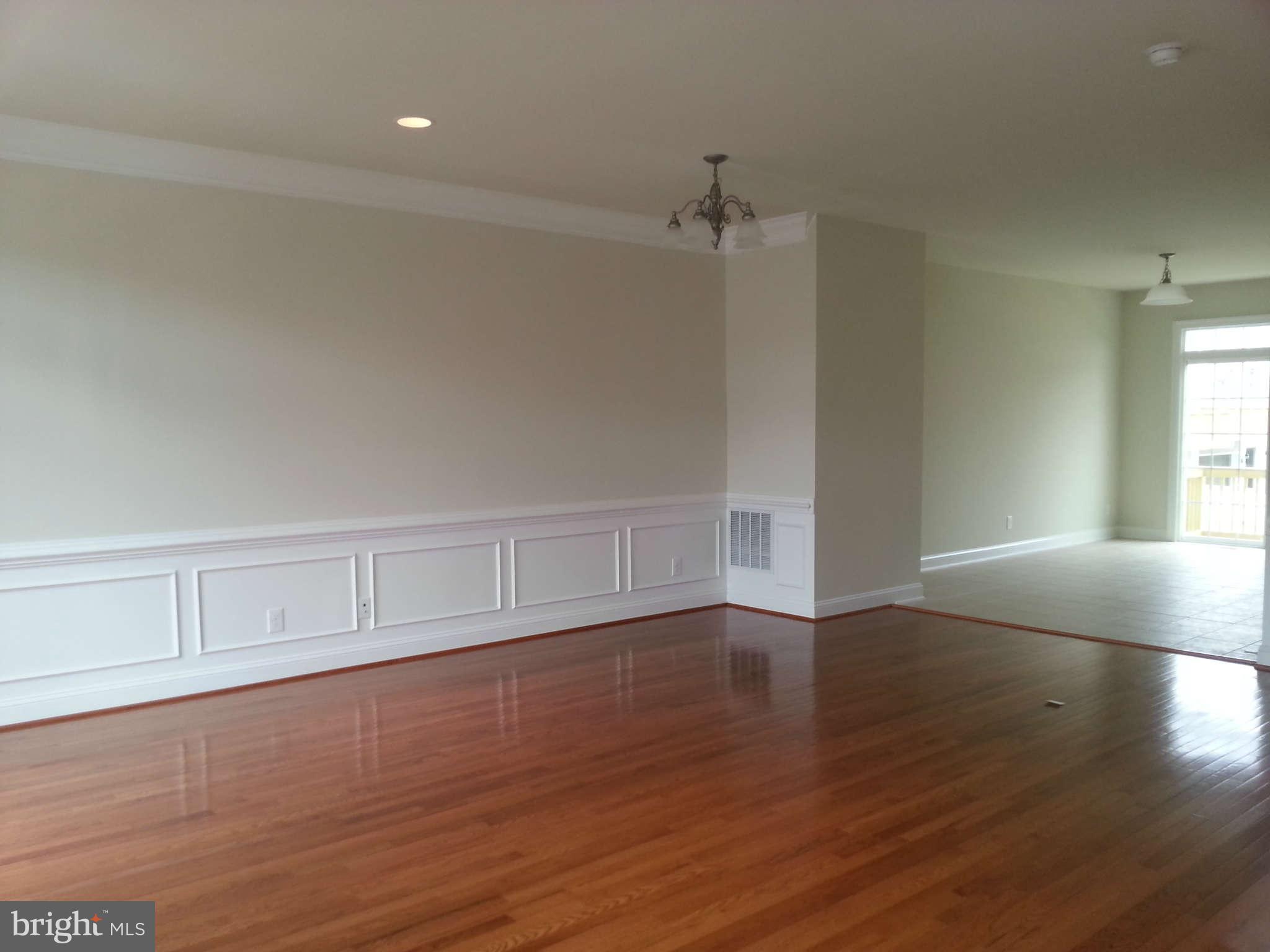 GOOSE CREEK VILLAGE NORTH - Residential Lease