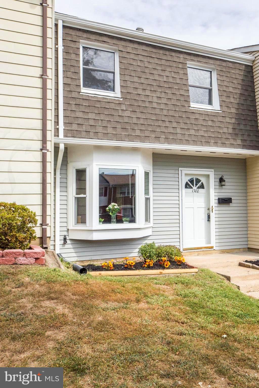 WILLOWBROOK - Residential