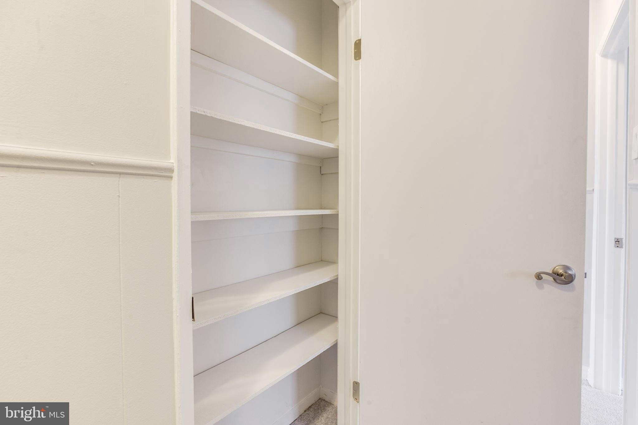 WILLOWBROOK - Residential