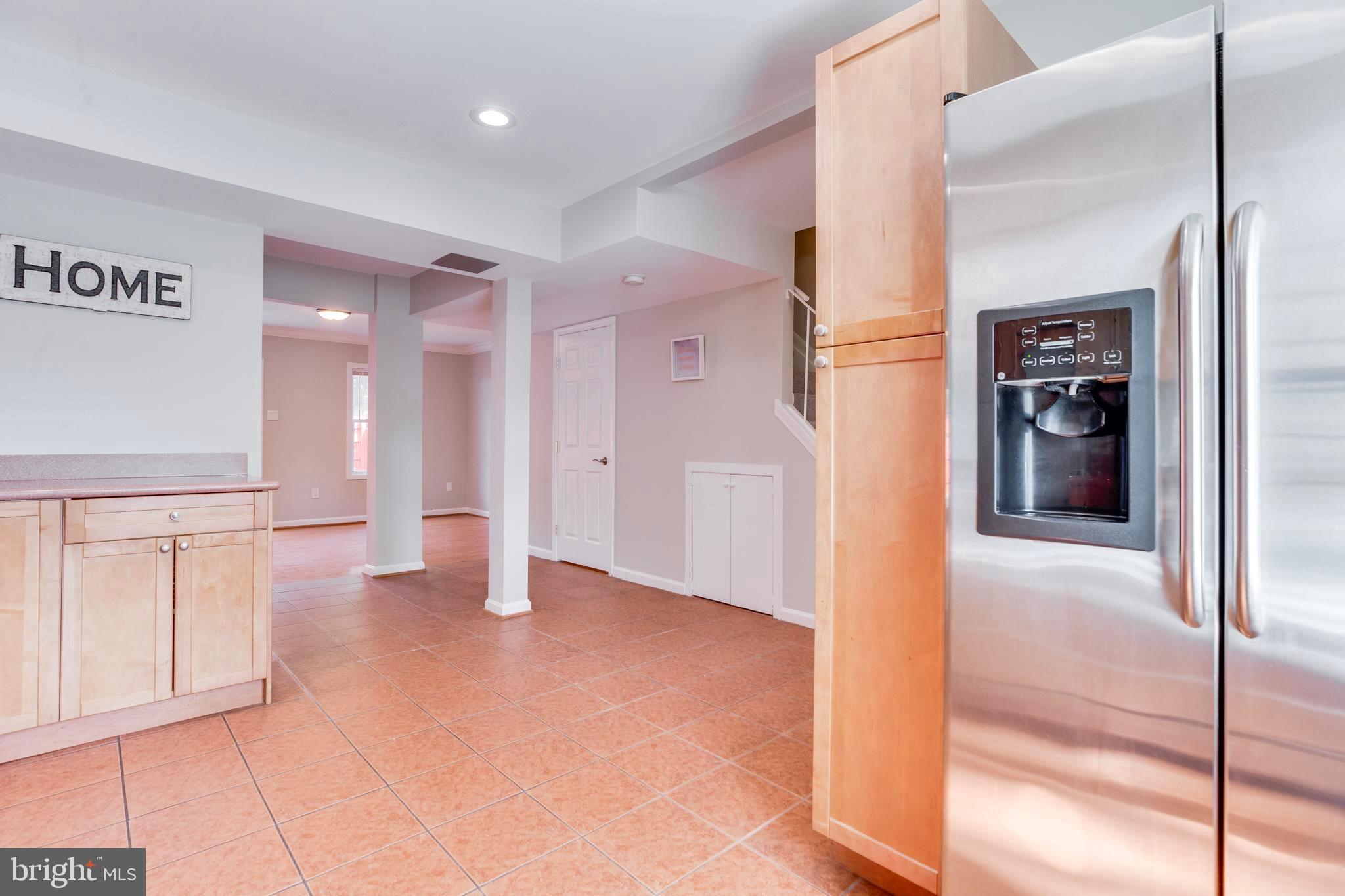 WILLOWBROOK - Residential