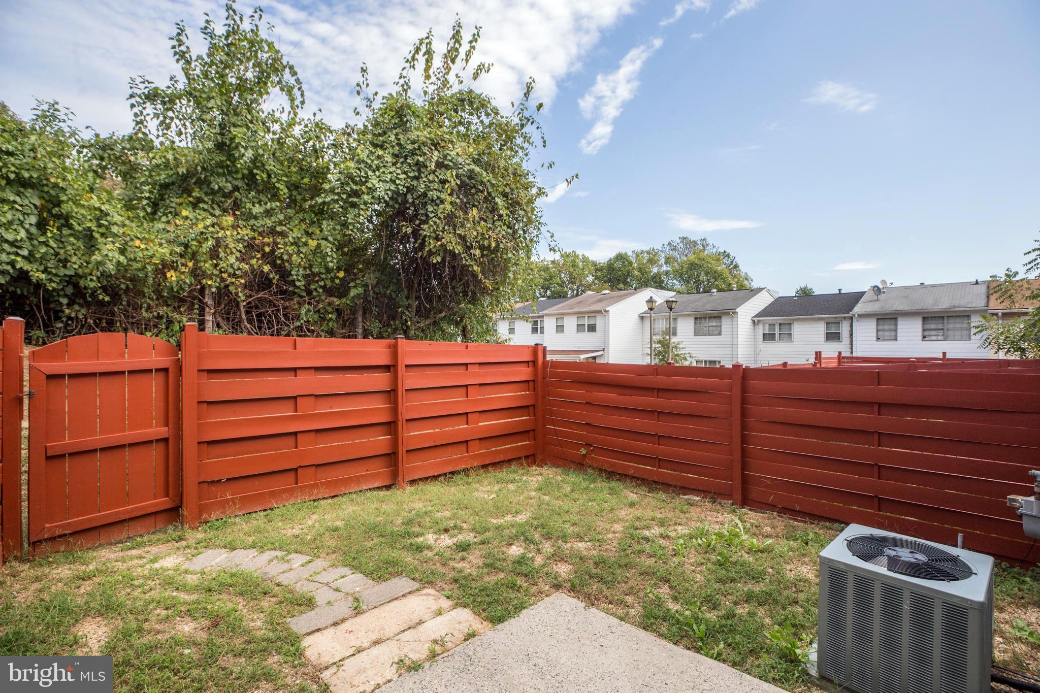 WILLOWBROOK - Residential