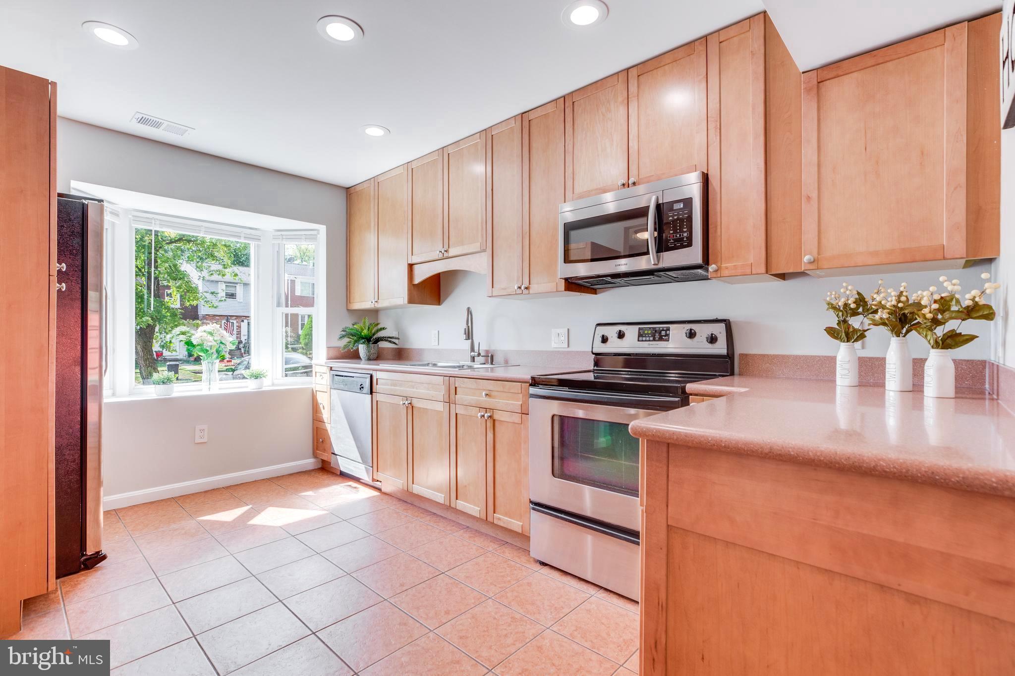 WILLOWBROOK - Residential