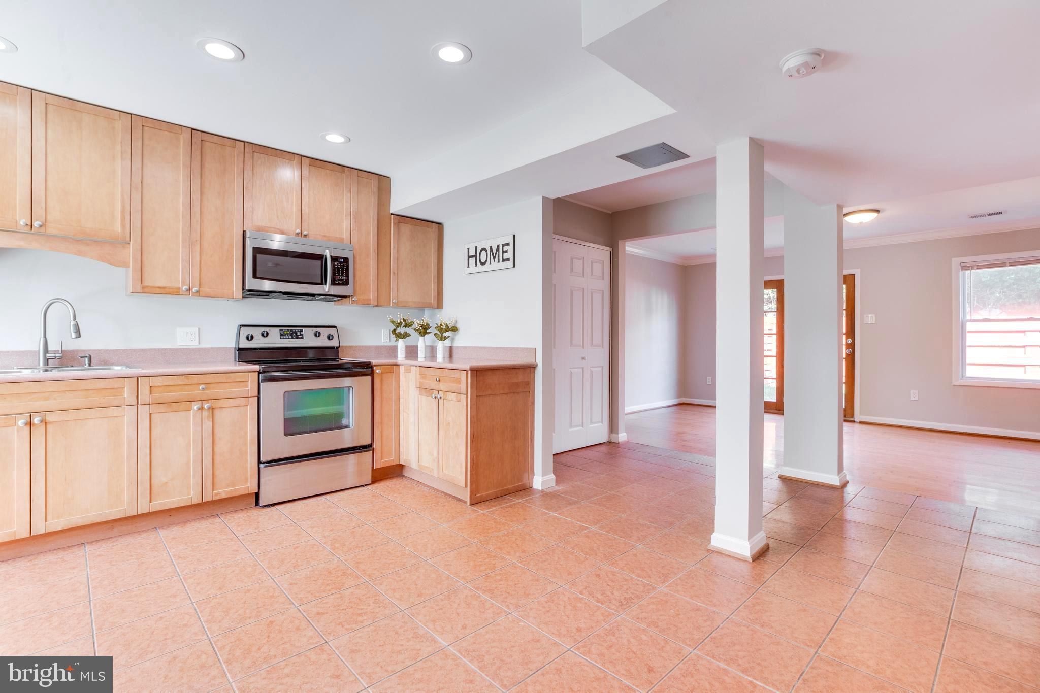 WILLOWBROOK - Residential