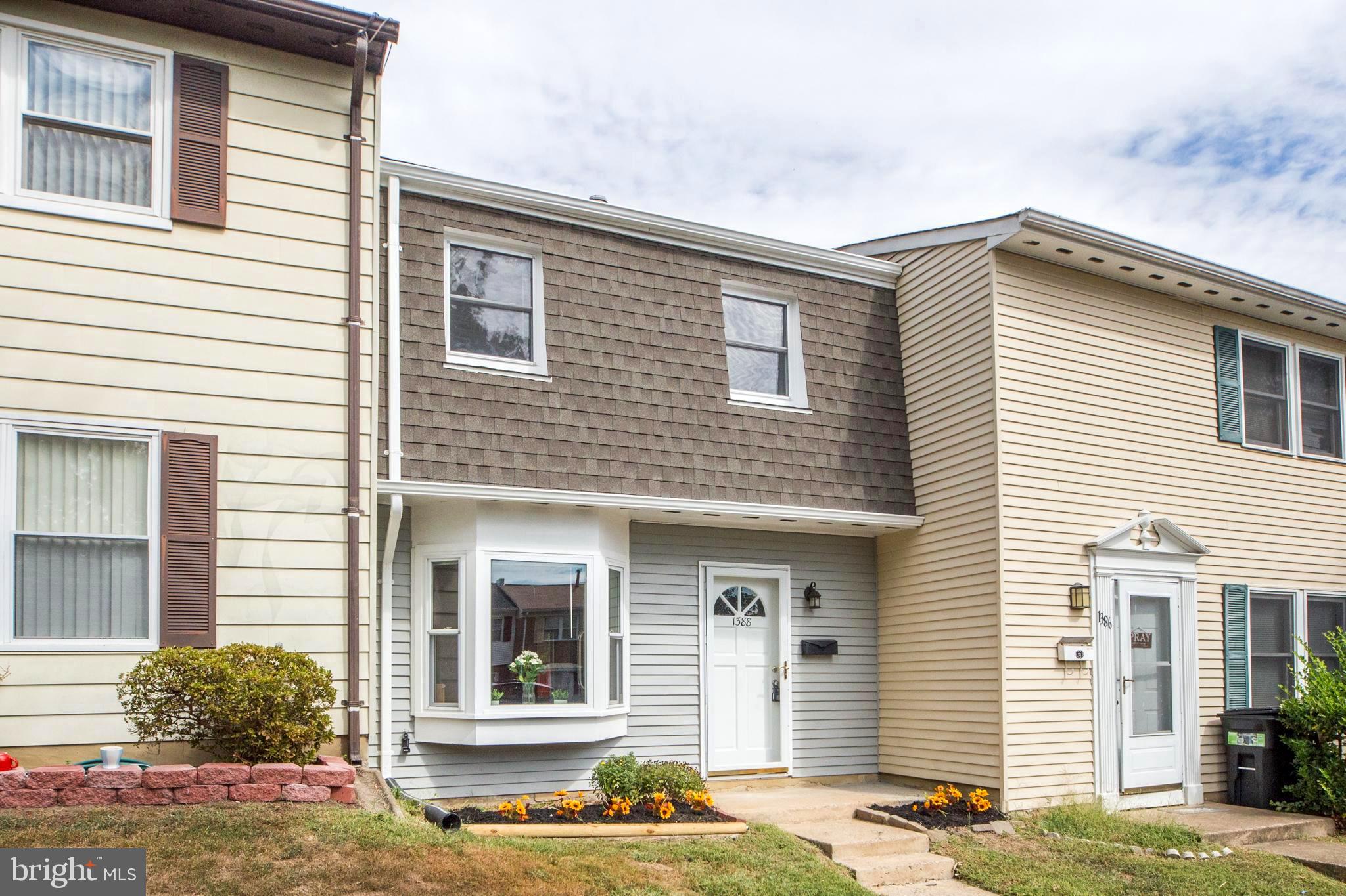 WILLOWBROOK - Residential