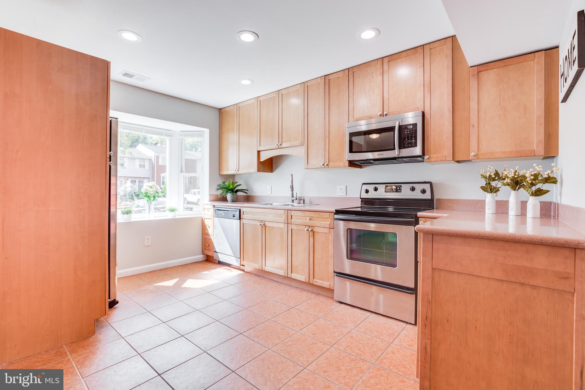 WILLOWBROOK - Residential