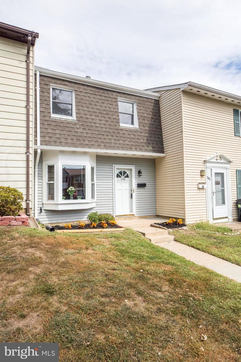 WILLOWBROOK - Residential