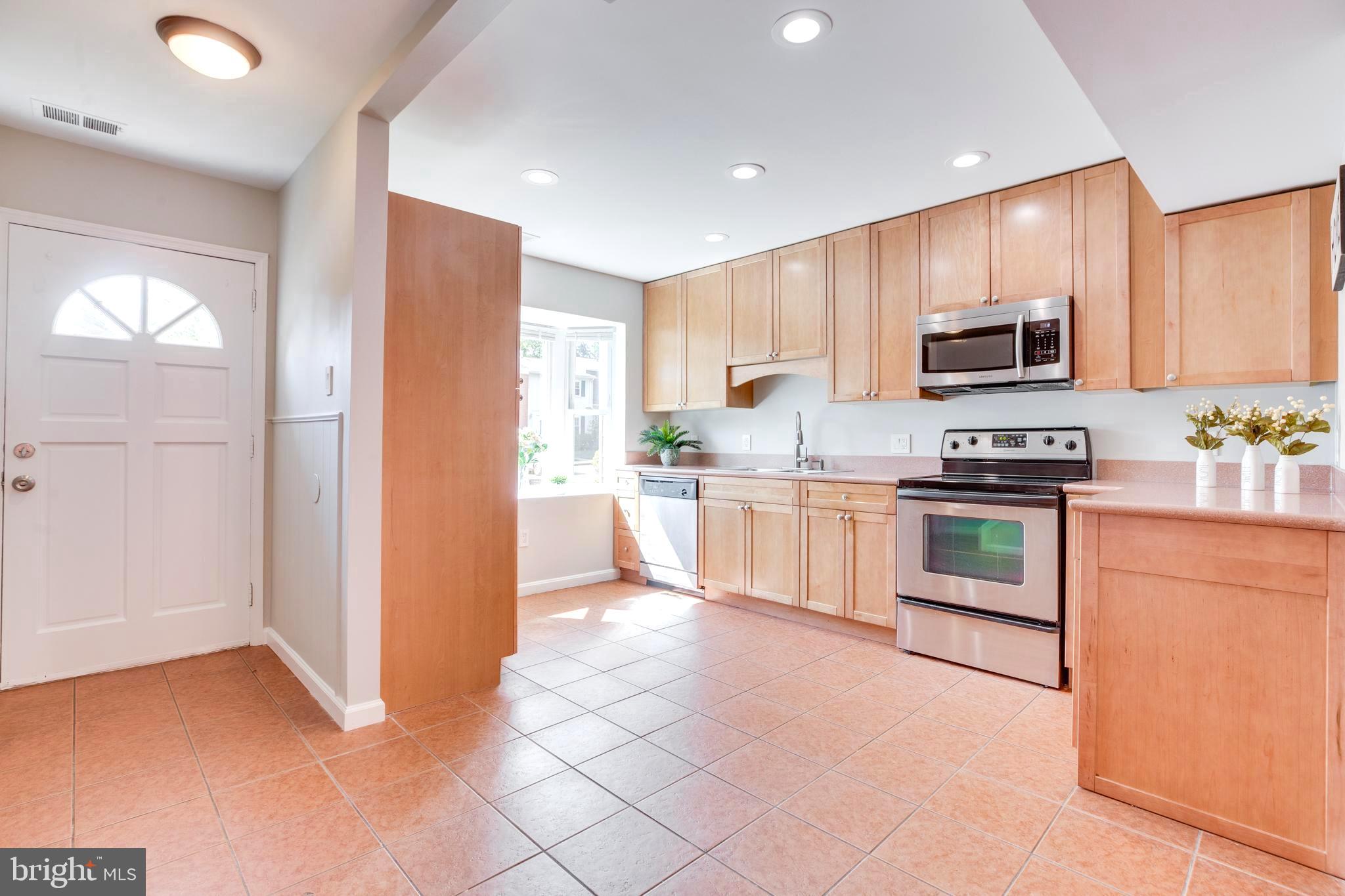 WILLOWBROOK - Residential