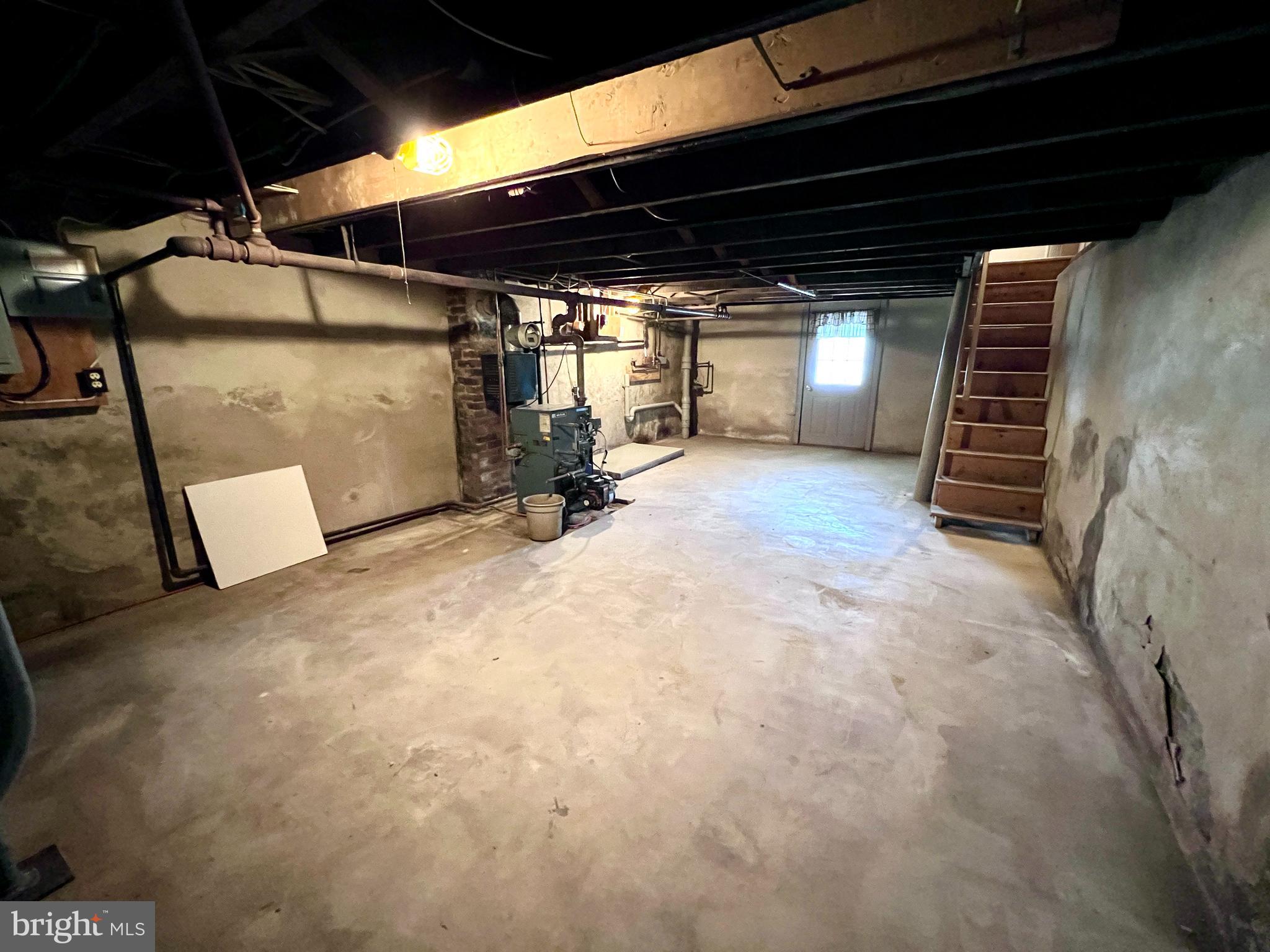 SUMMIT HILL BOROUGH - Residential Lease