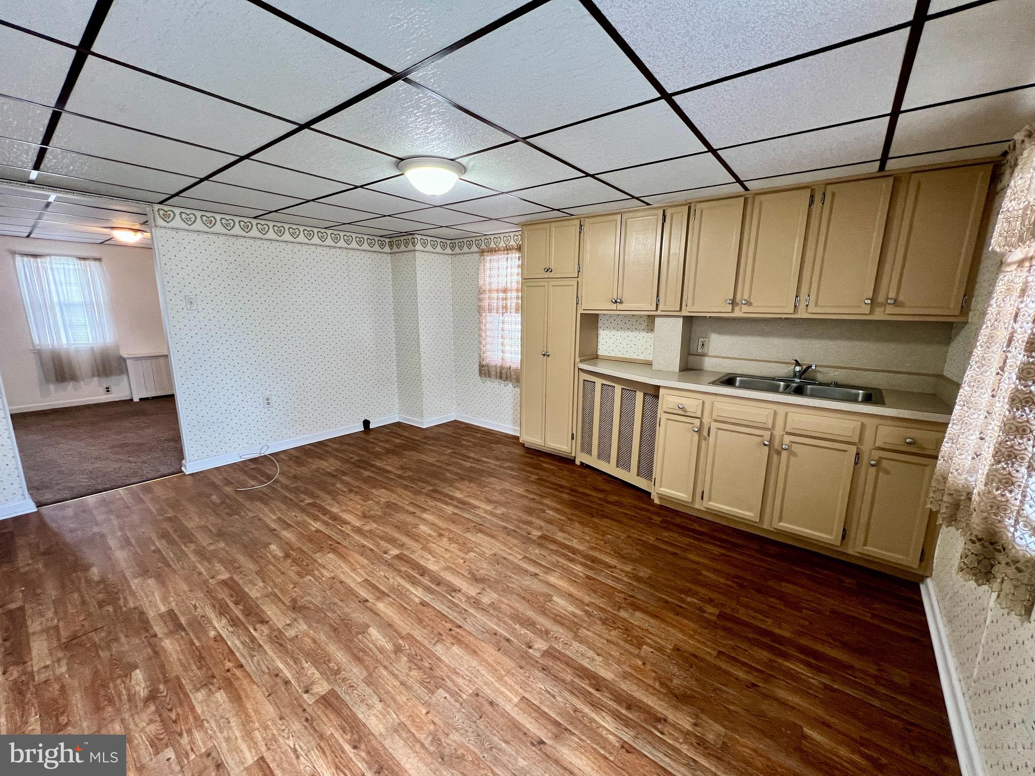 SUMMIT HILL BOROUGH - Residential Lease