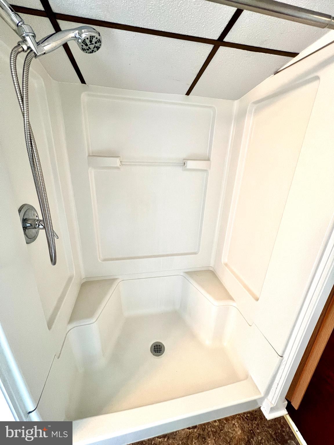 SUMMIT HILL BOROUGH - Residential Lease