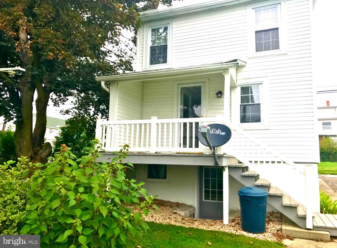 SUMMIT HILL BOROUGH - Residential Lease