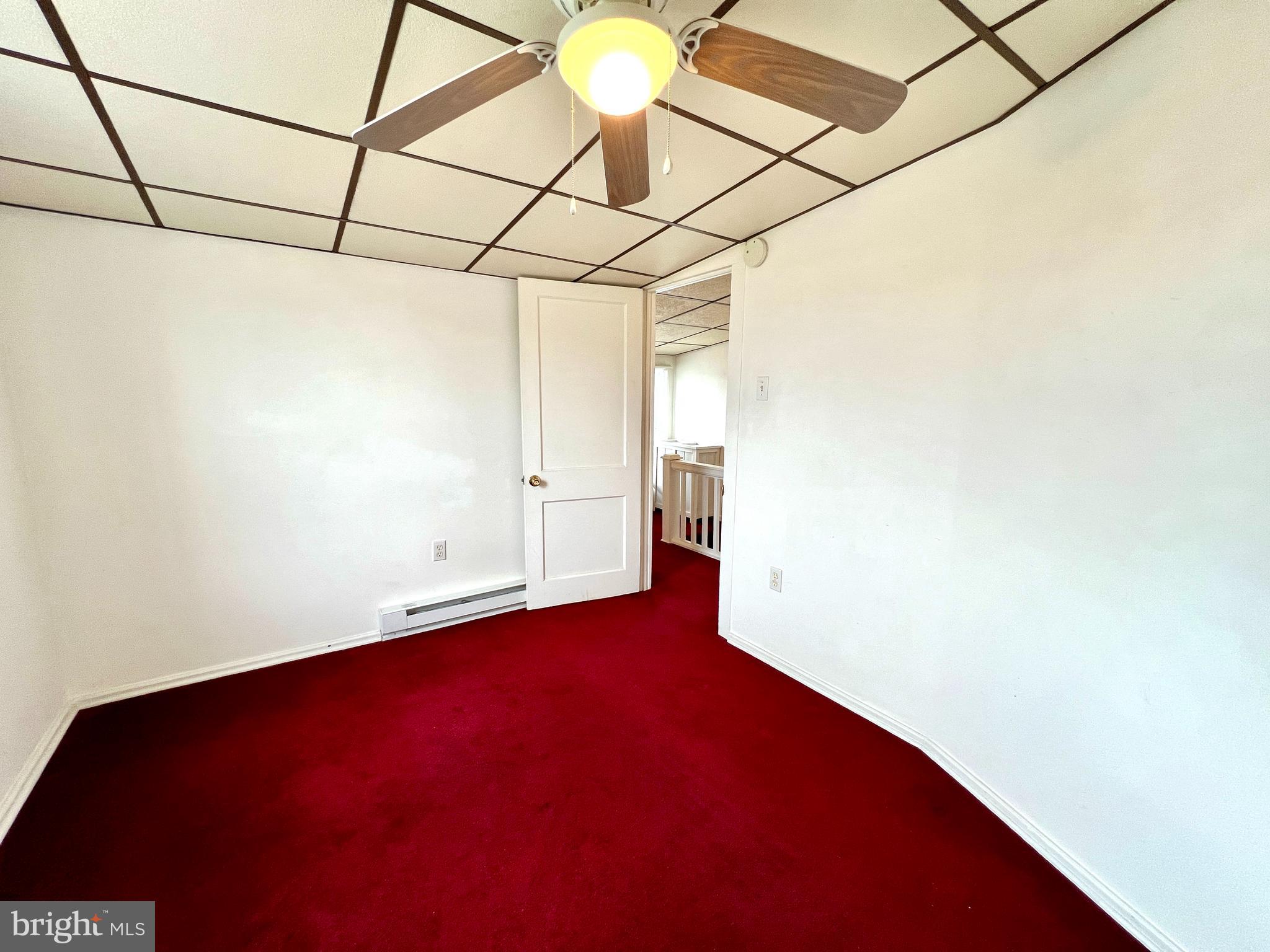 SUMMIT HILL BOROUGH - Residential Lease