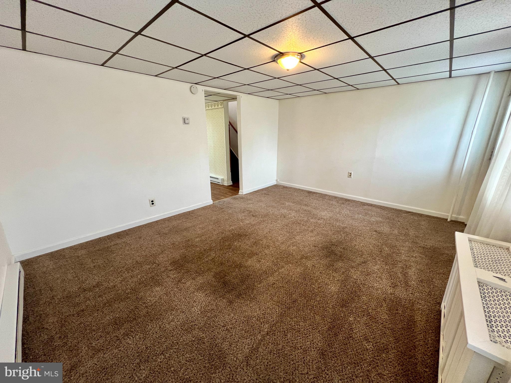 SUMMIT HILL BOROUGH - Residential Lease
