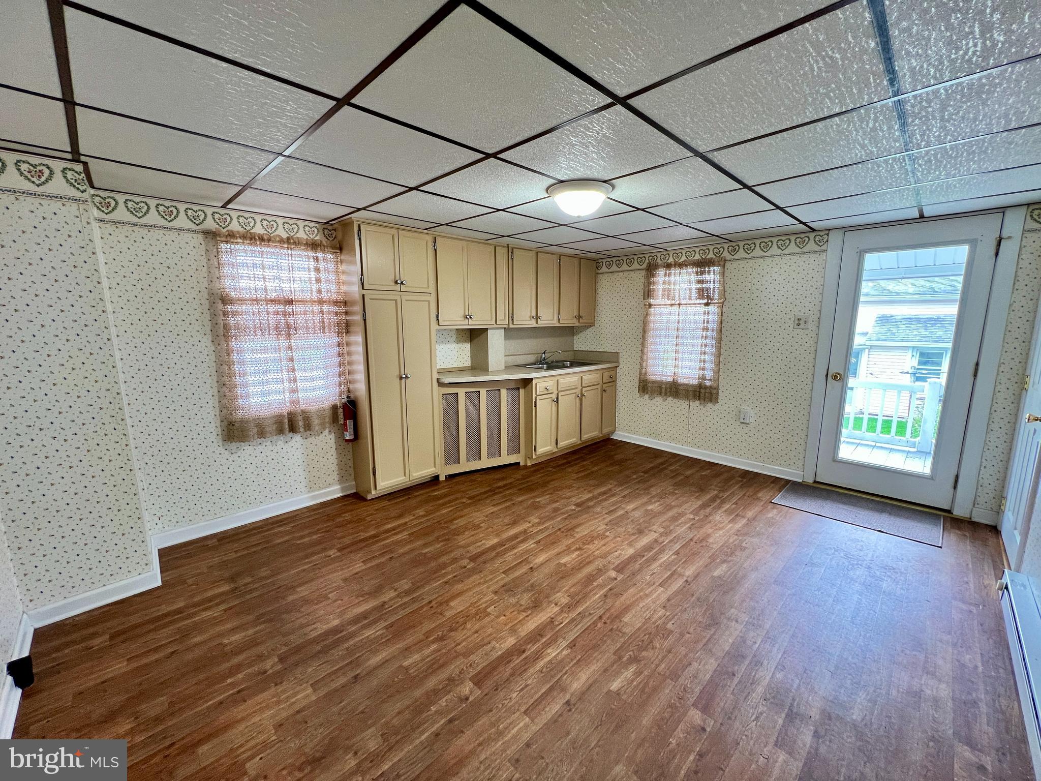 SUMMIT HILL BOROUGH - Residential Lease