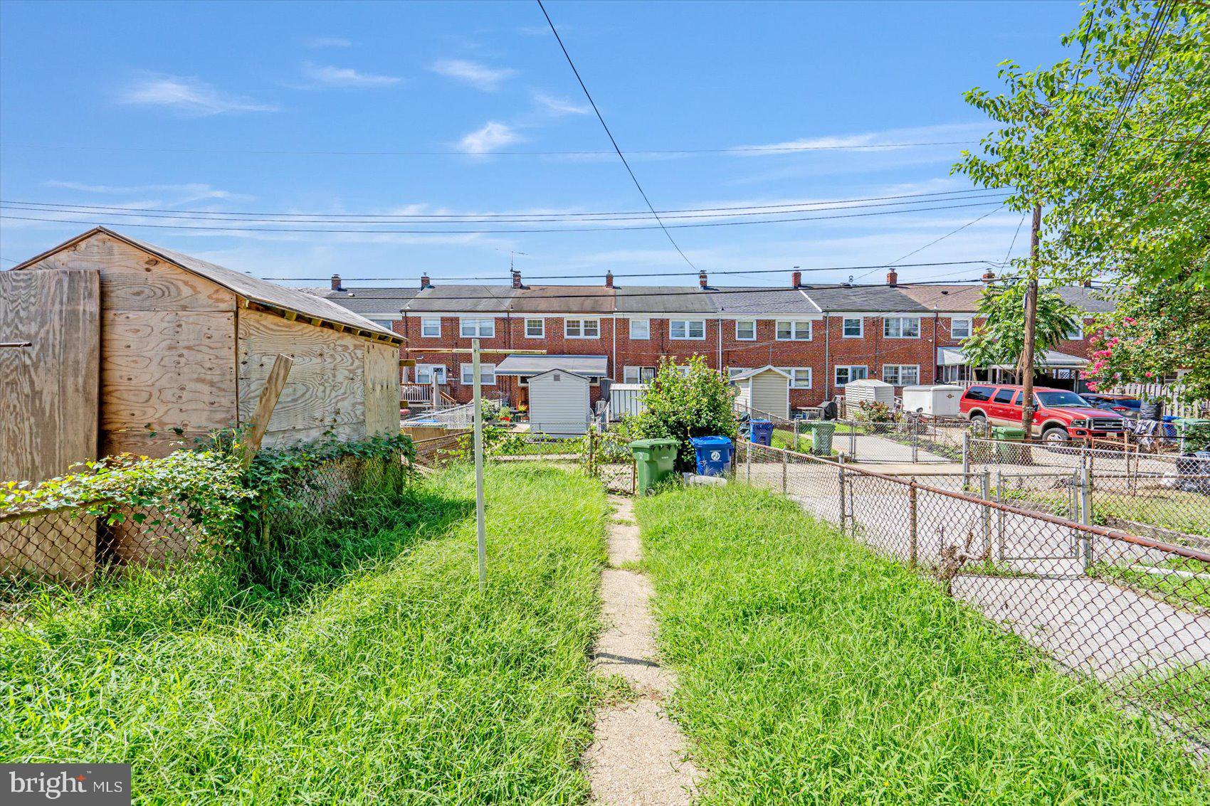 PARKSIDE - Residential