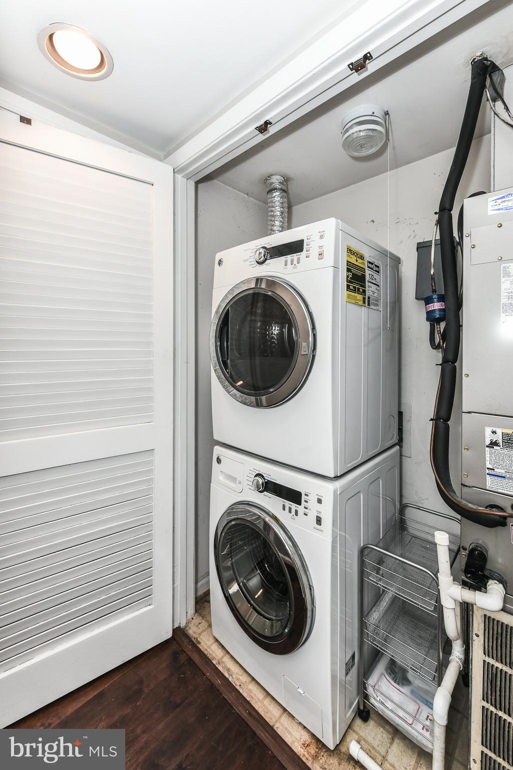 COURTBRIDGE - Residential Lease