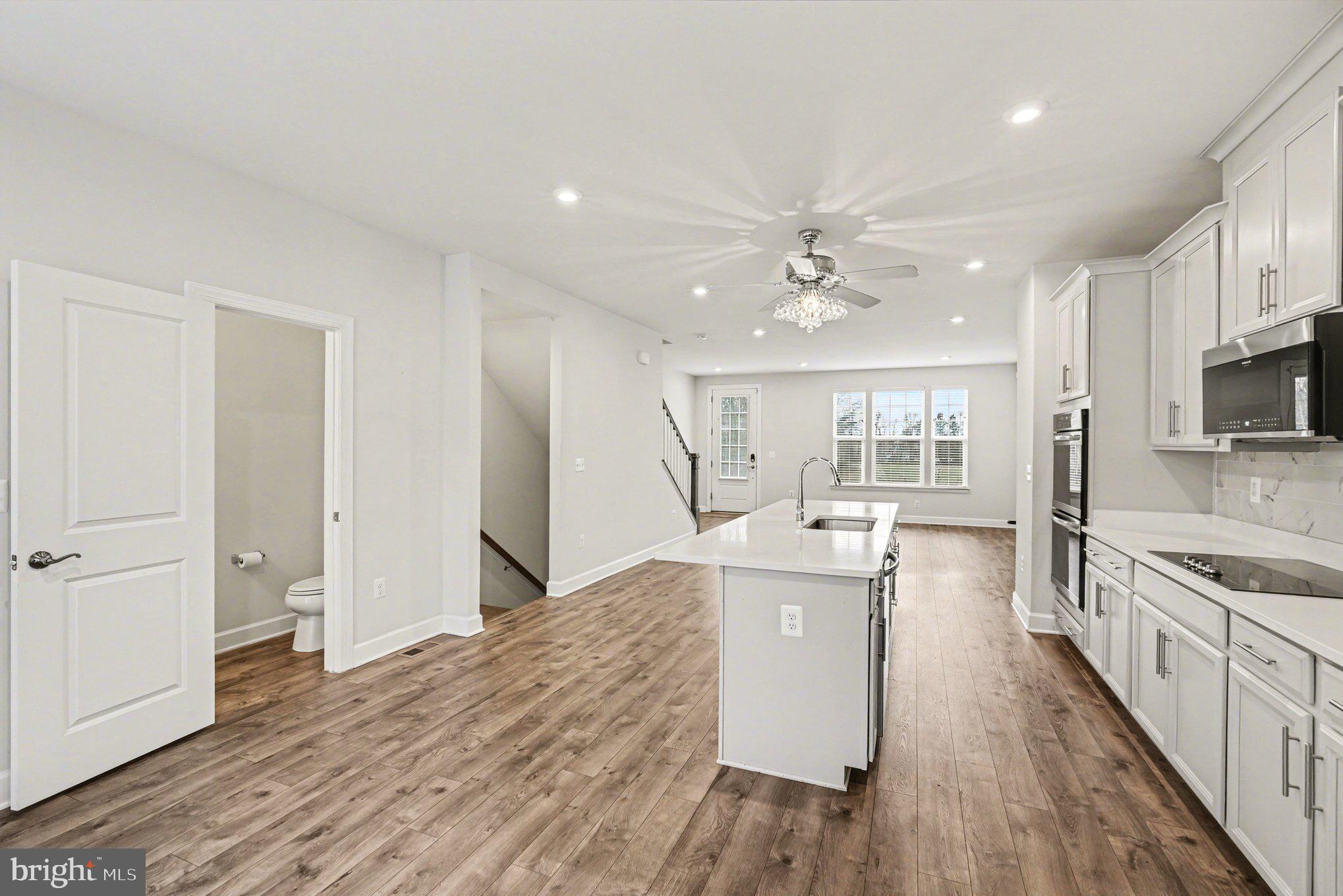 LANDING AT CENTRAL PARK - Residential