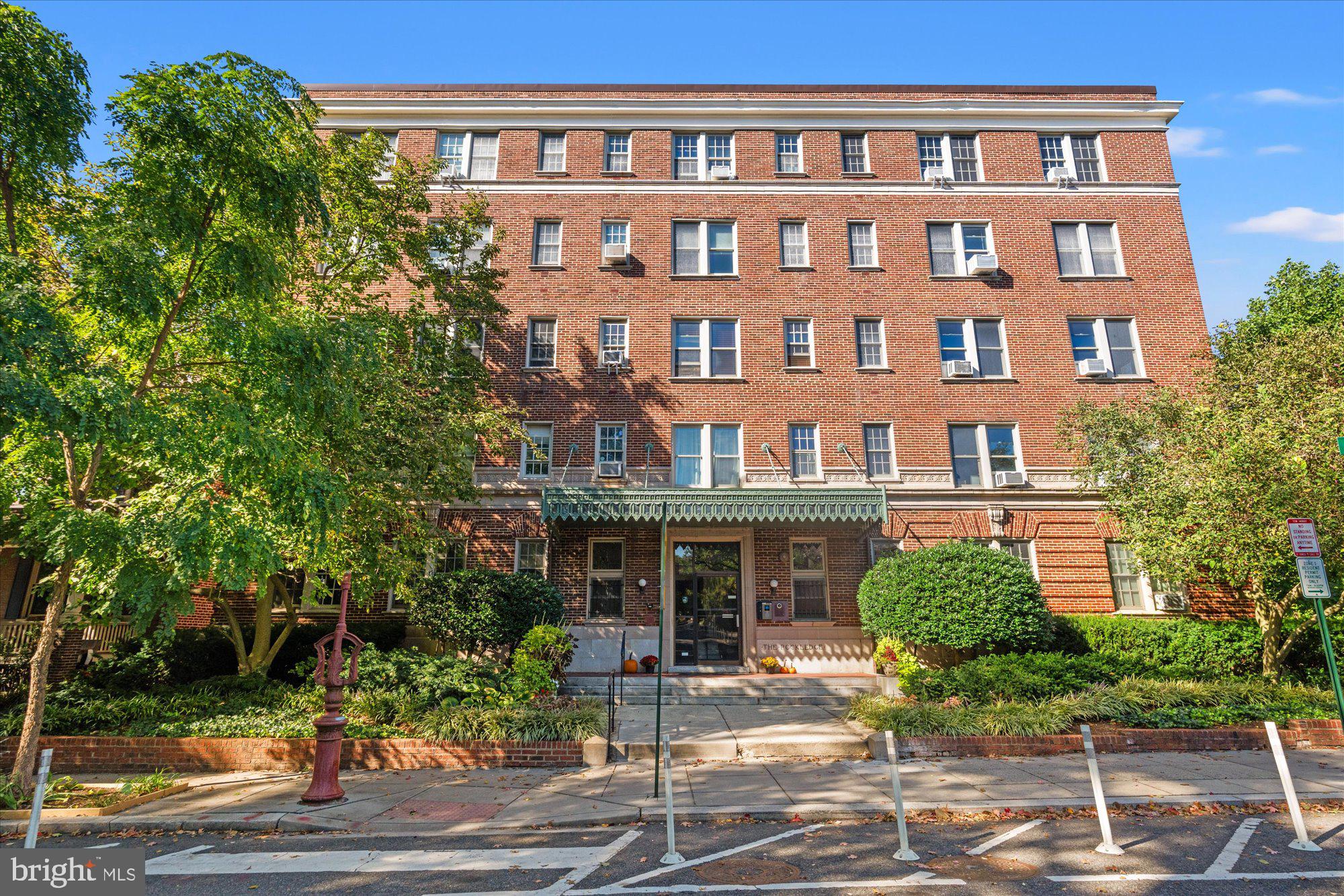 2456 20TH STREET NW 303
