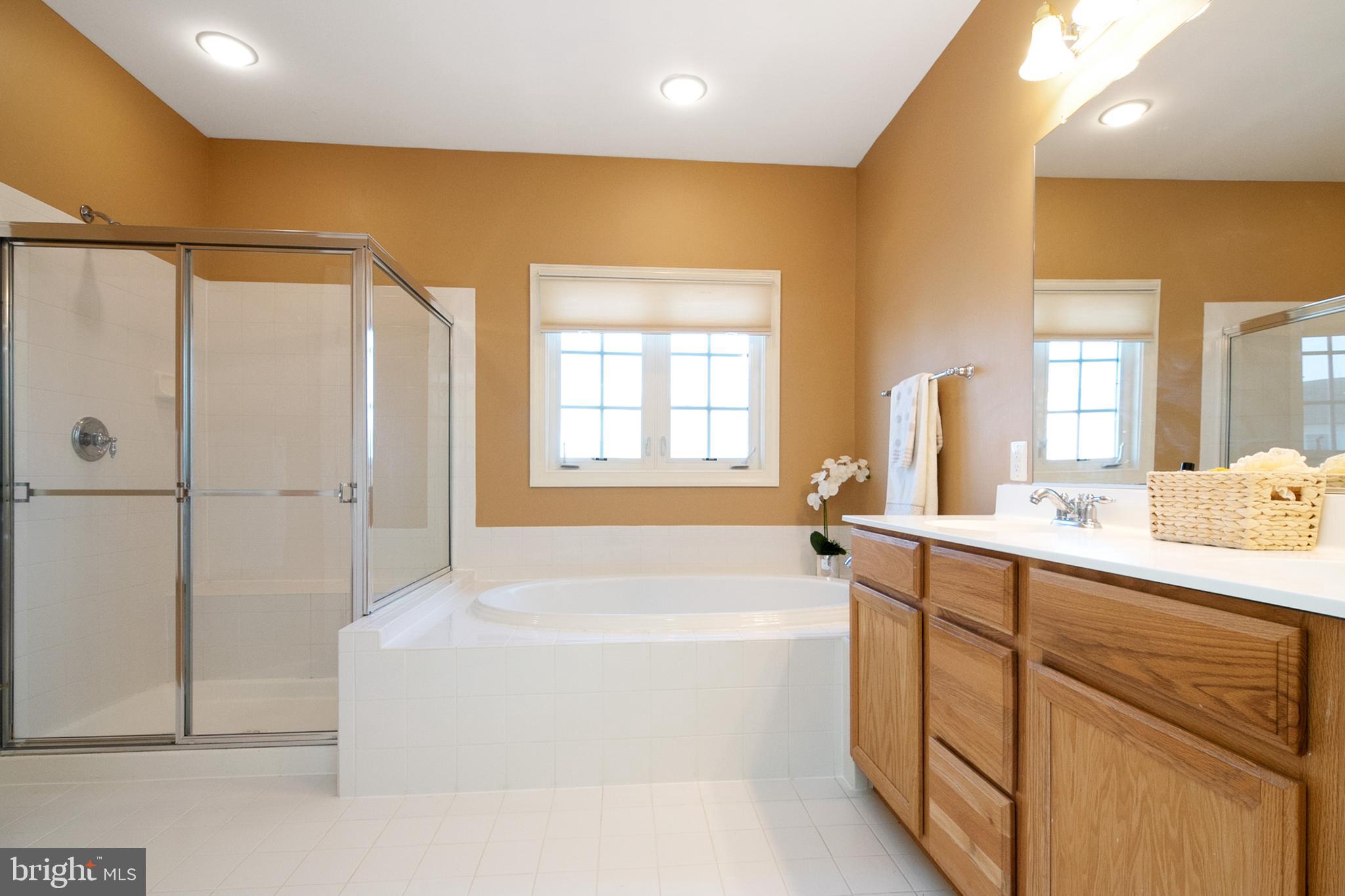 VILLAGES OF URBANA - Residential