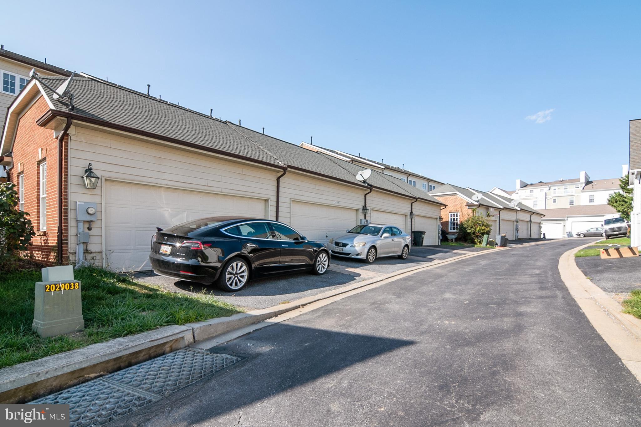 VILLAGES OF URBANA - Residential