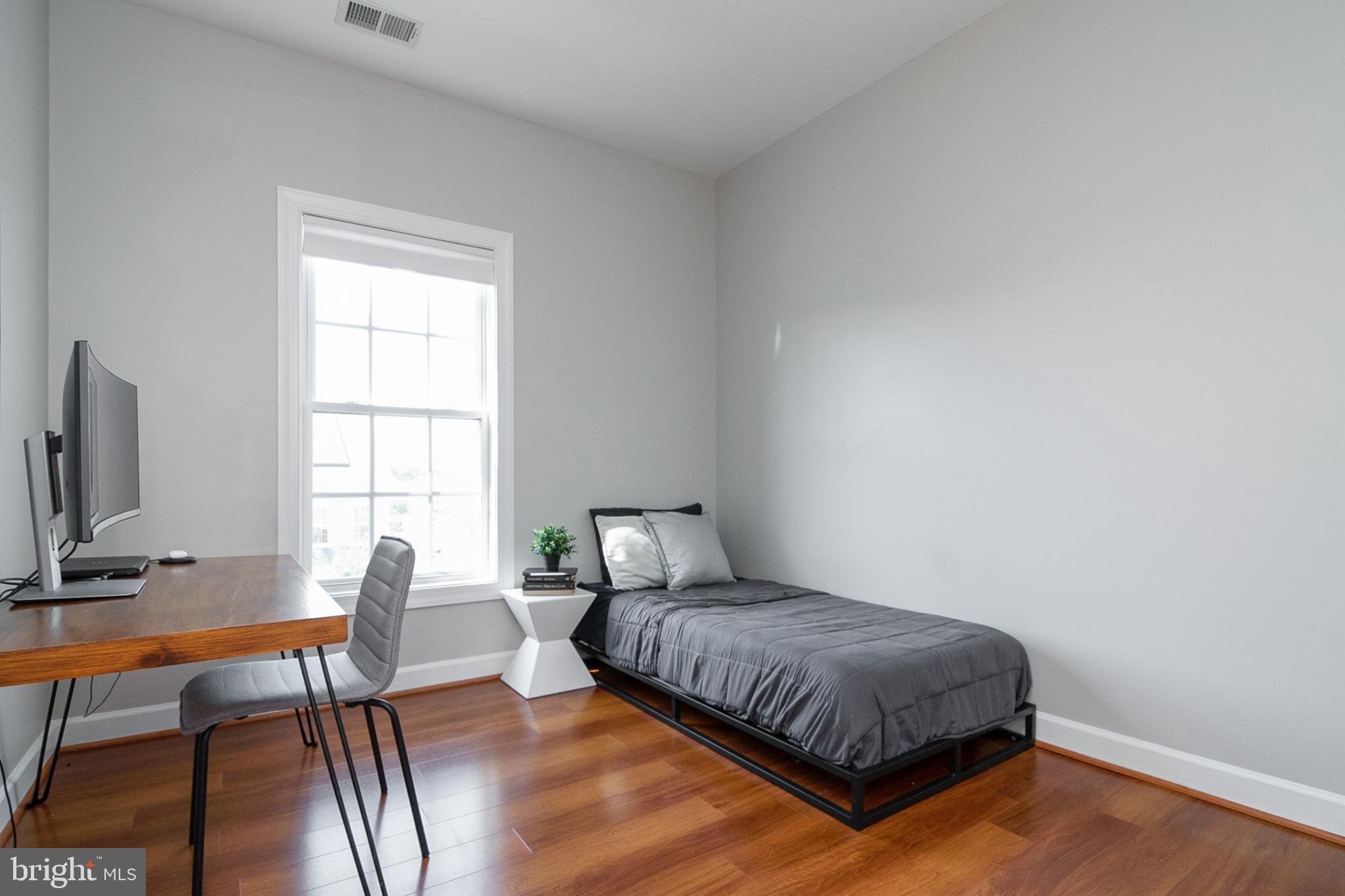 VILLAGES OF URBANA - Residential