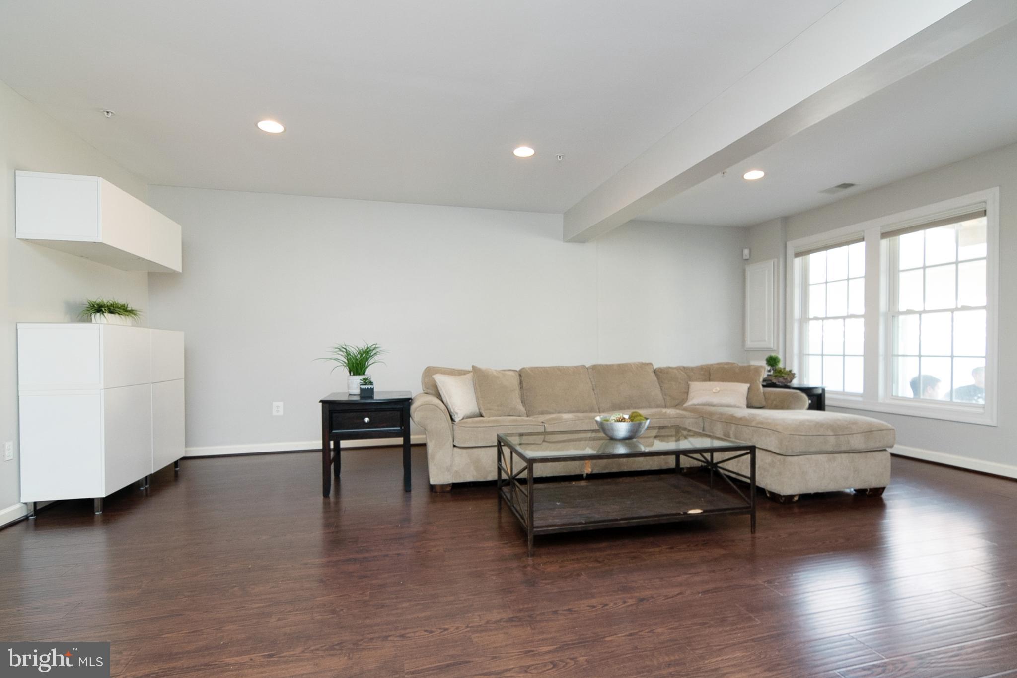 VILLAGES OF URBANA - Residential