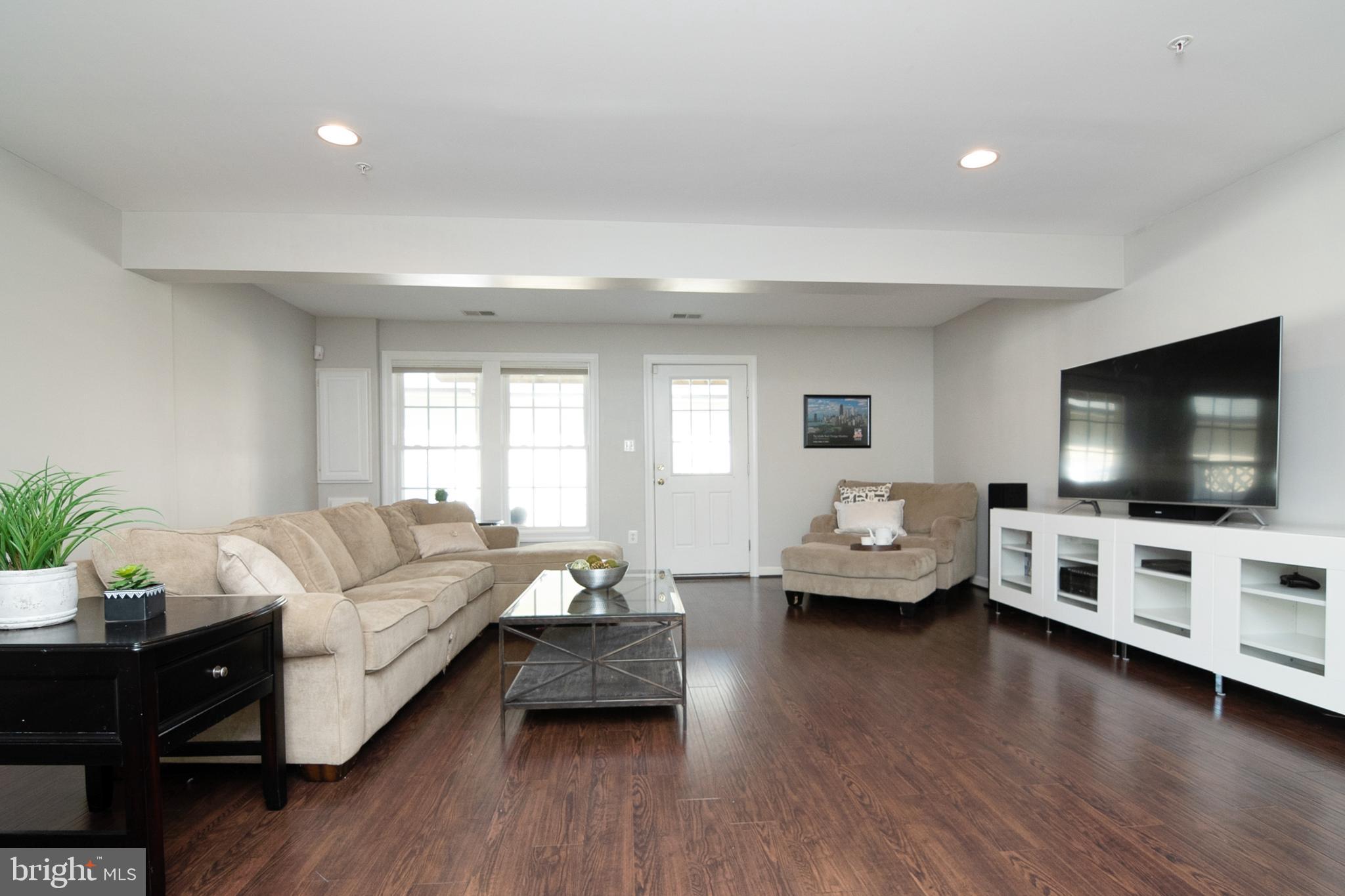 VILLAGES OF URBANA - Residential