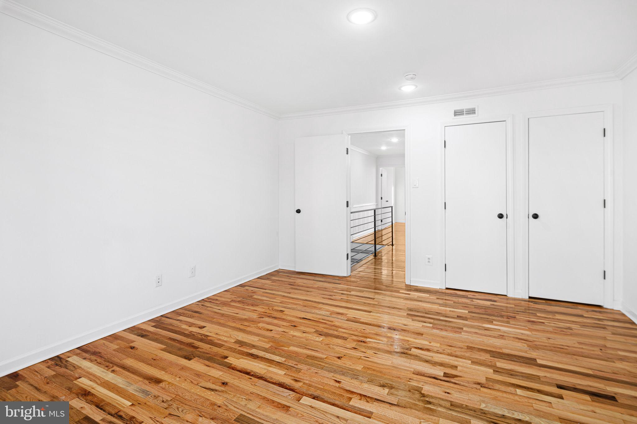 OVERBROOK - Residential