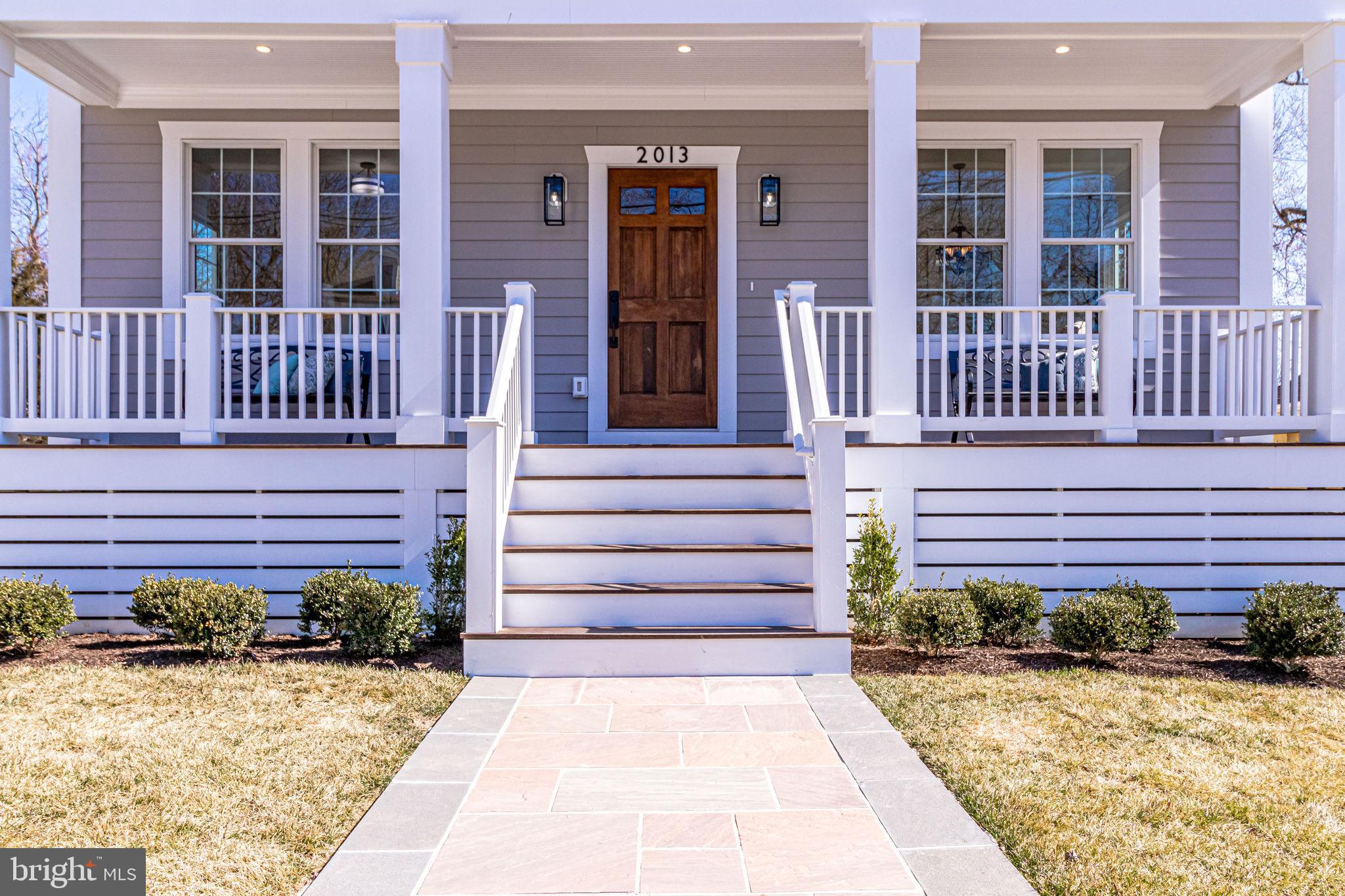 BROYHILL HEIGHTS - Residential