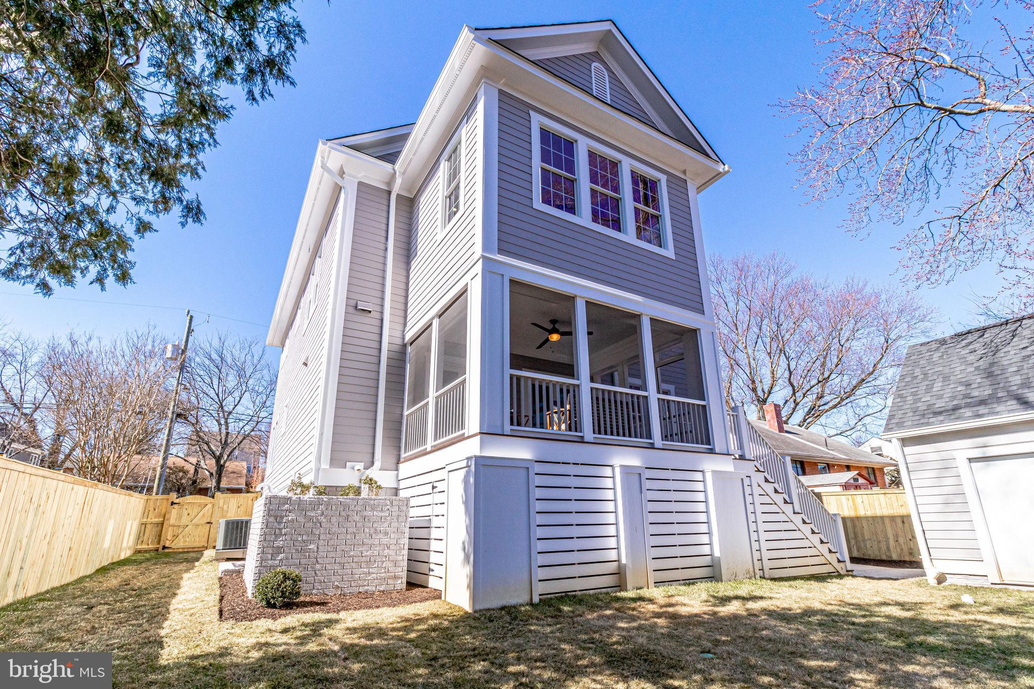 BROYHILL HEIGHTS - Residential