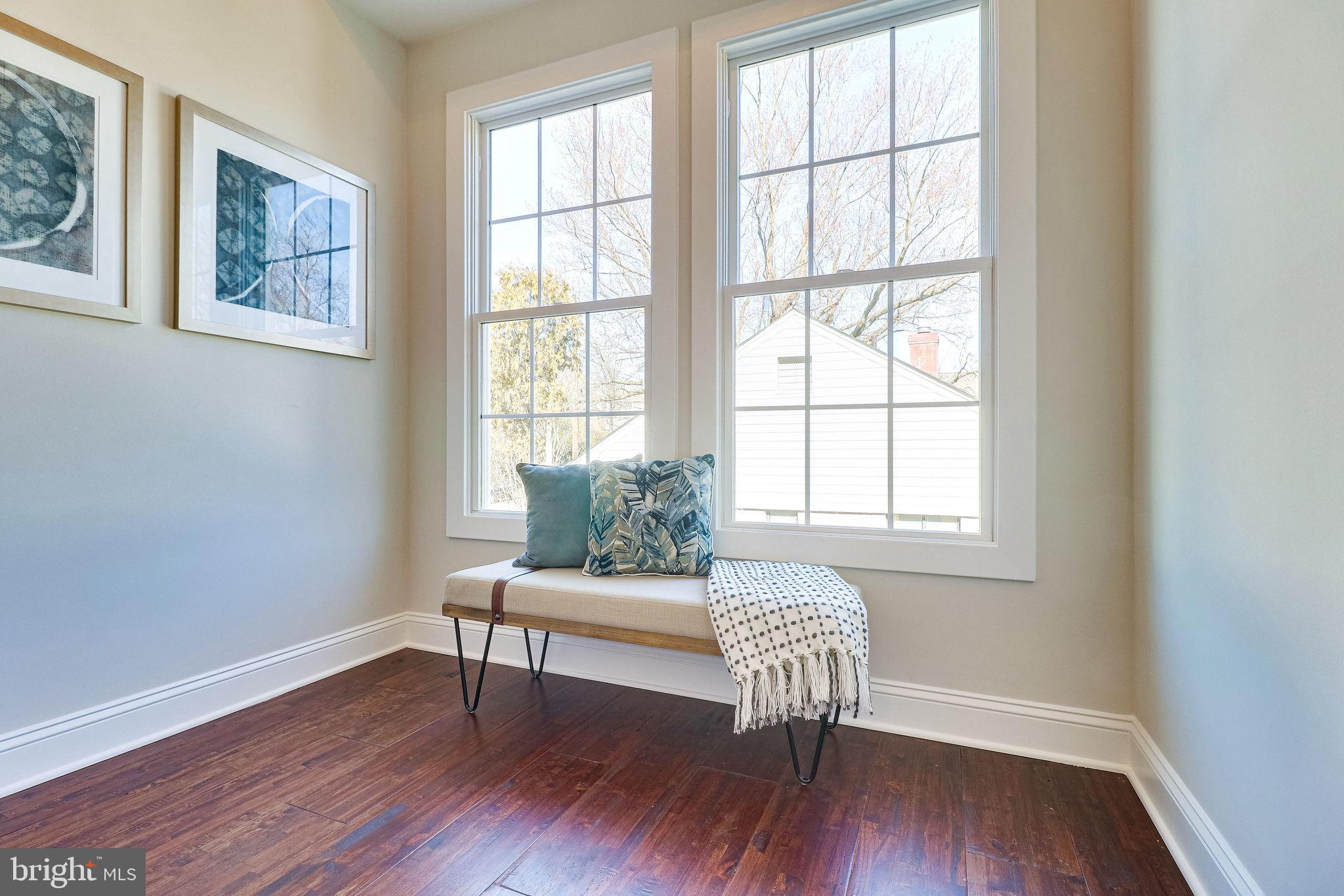 BROYHILL HEIGHTS - Residential