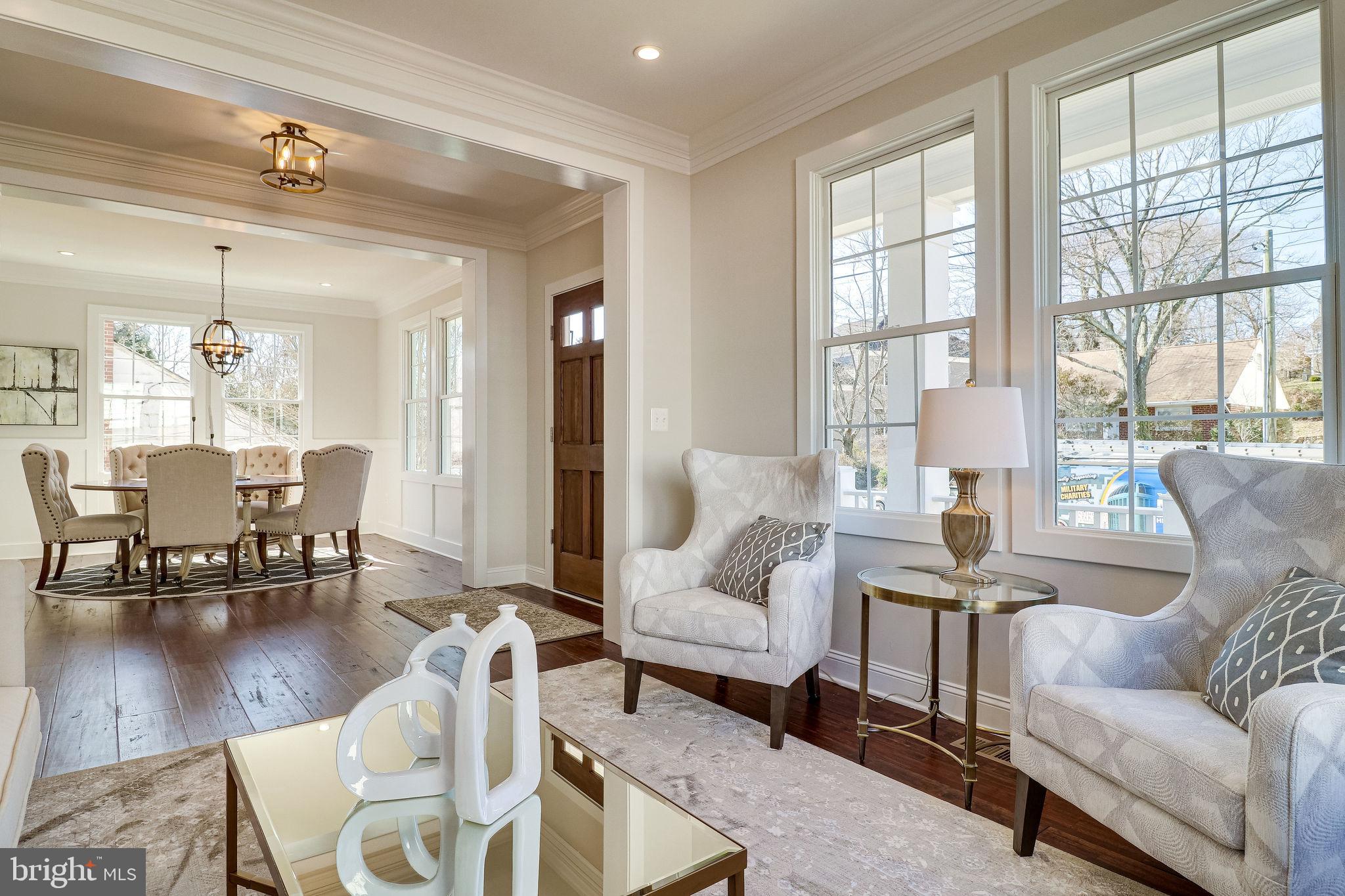 BROYHILL HEIGHTS - Residential