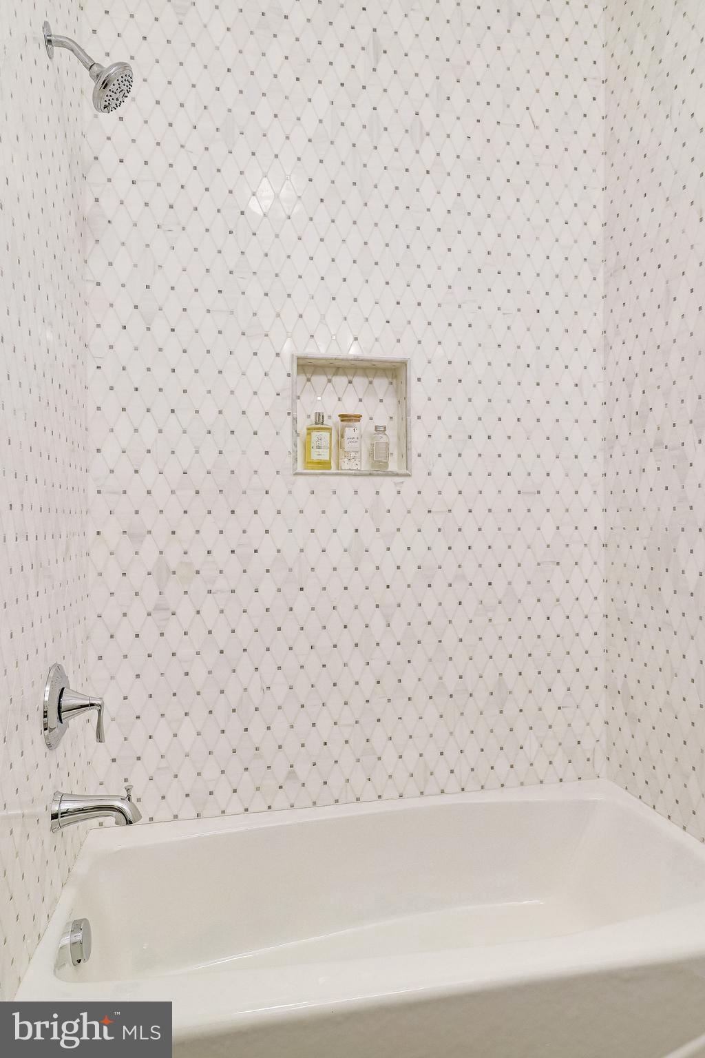 BROYHILL HEIGHTS - Residential