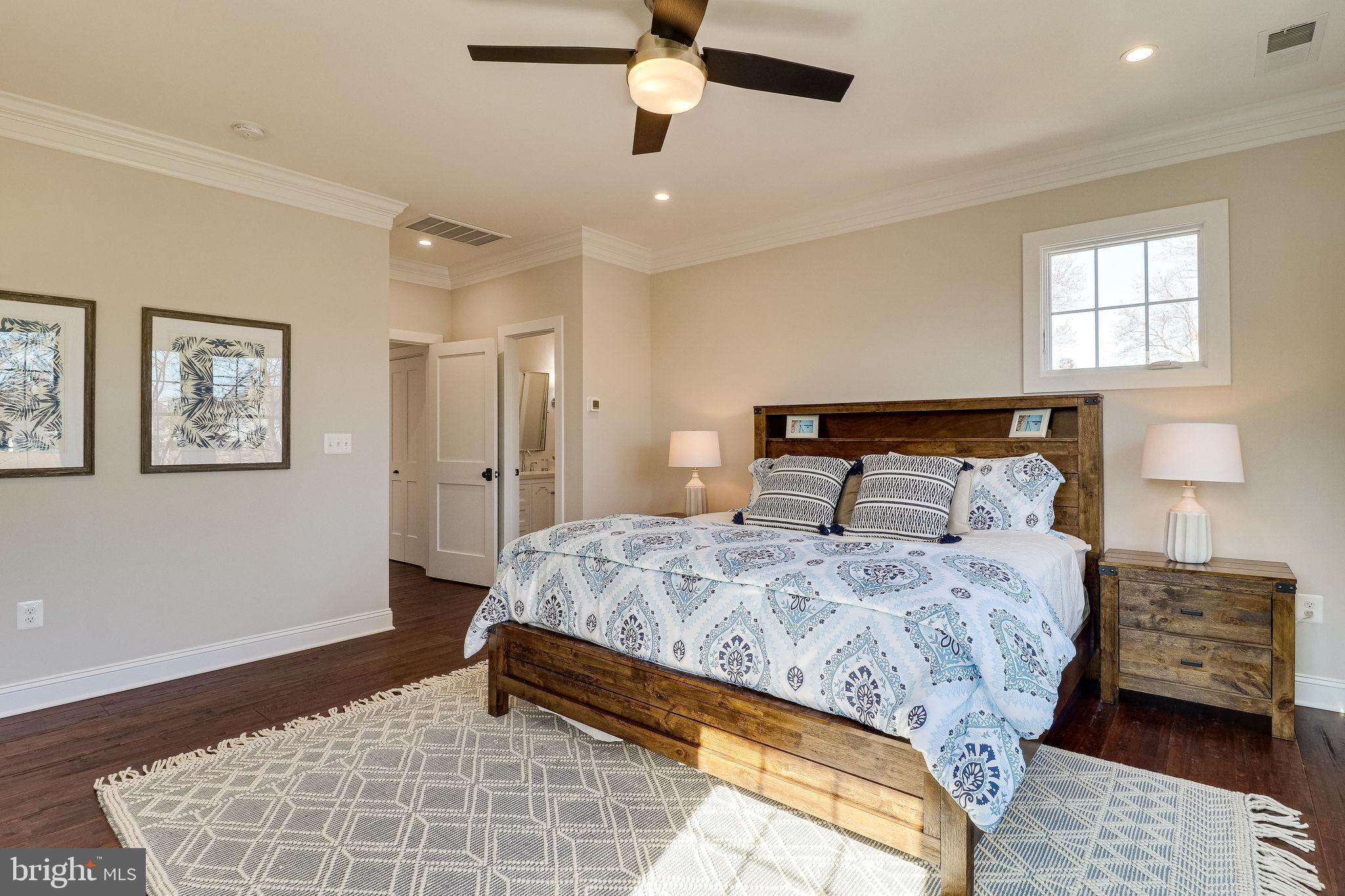 BROYHILL HEIGHTS - Residential