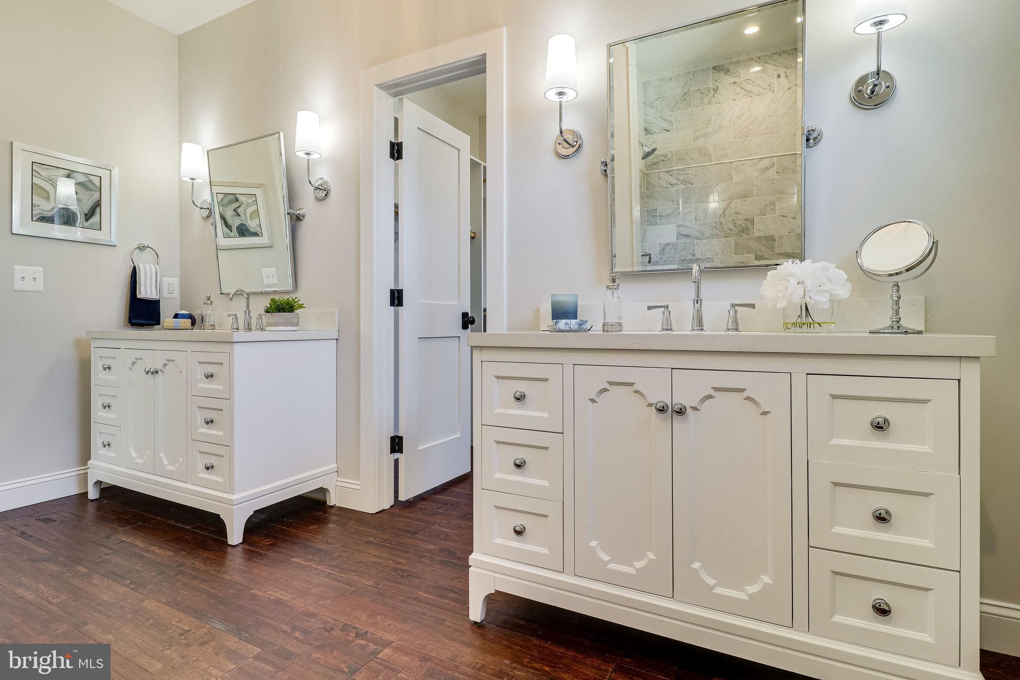 BROYHILL HEIGHTS - Residential