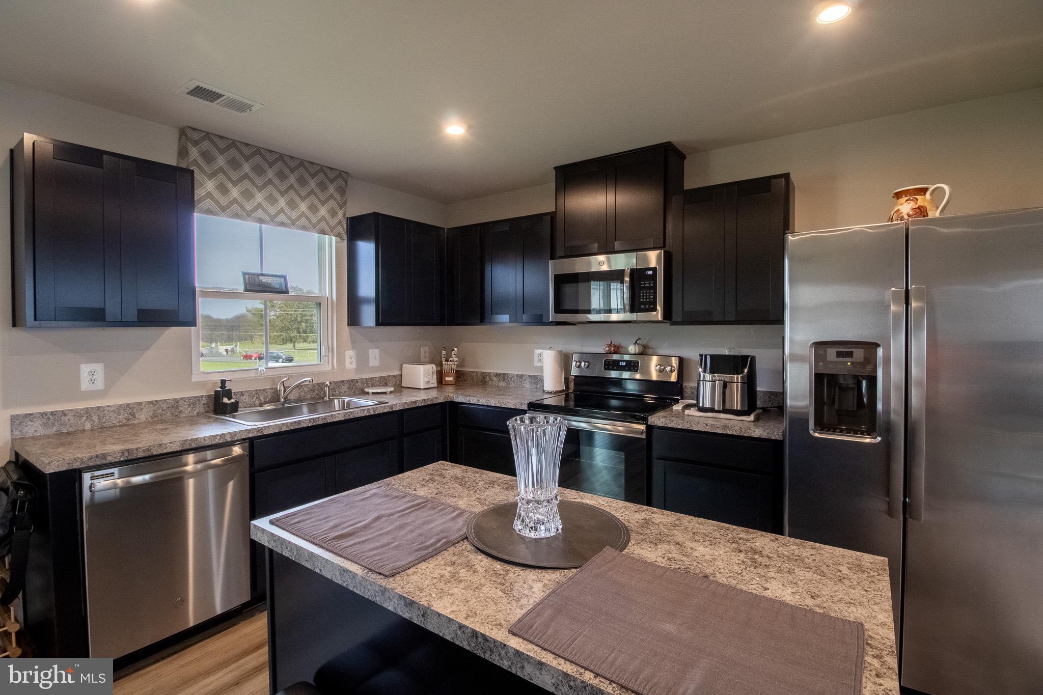 STONECREST - Residential