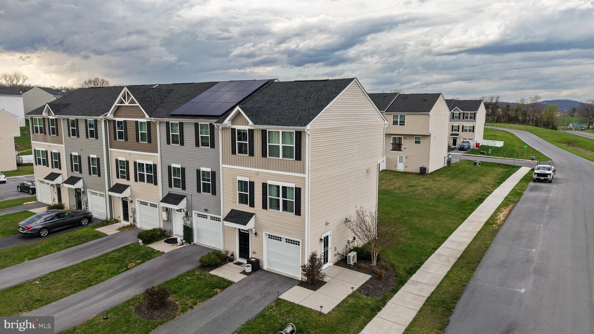 STONECREST - Residential