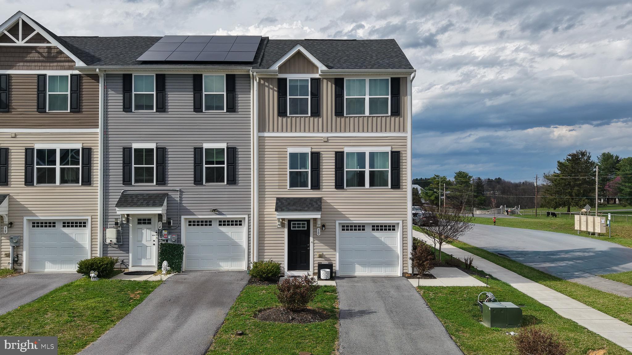 STONECREST - Residential