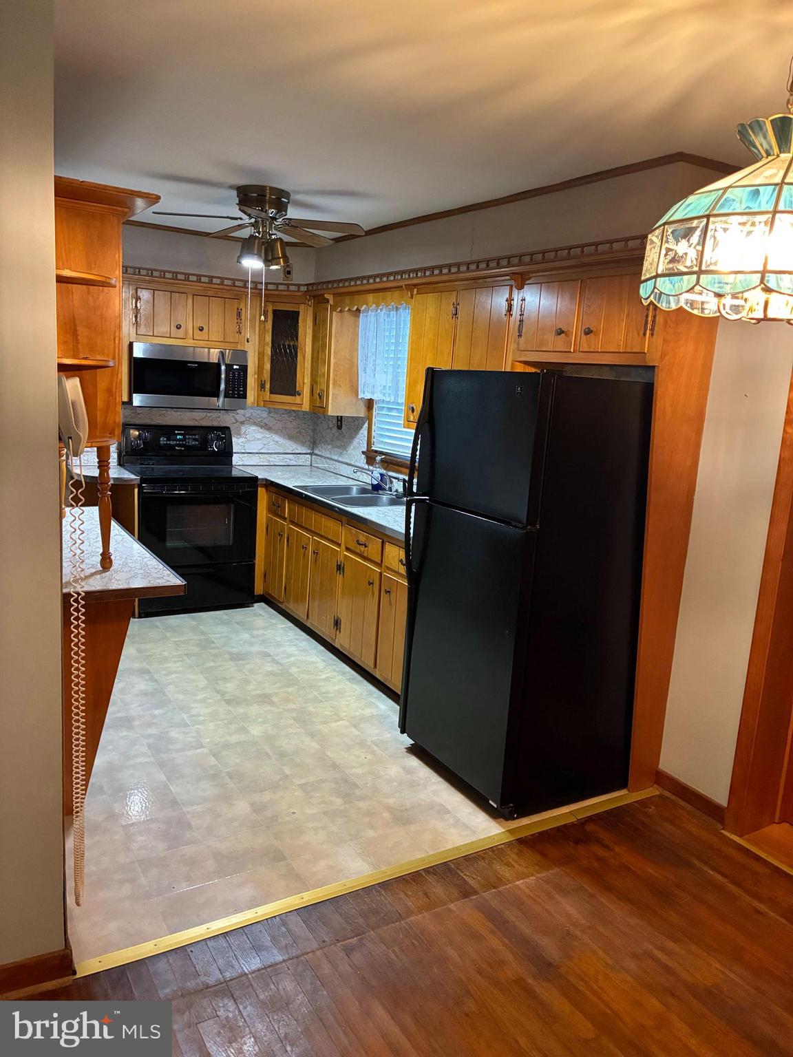 EAST PENNSBORO - Residential