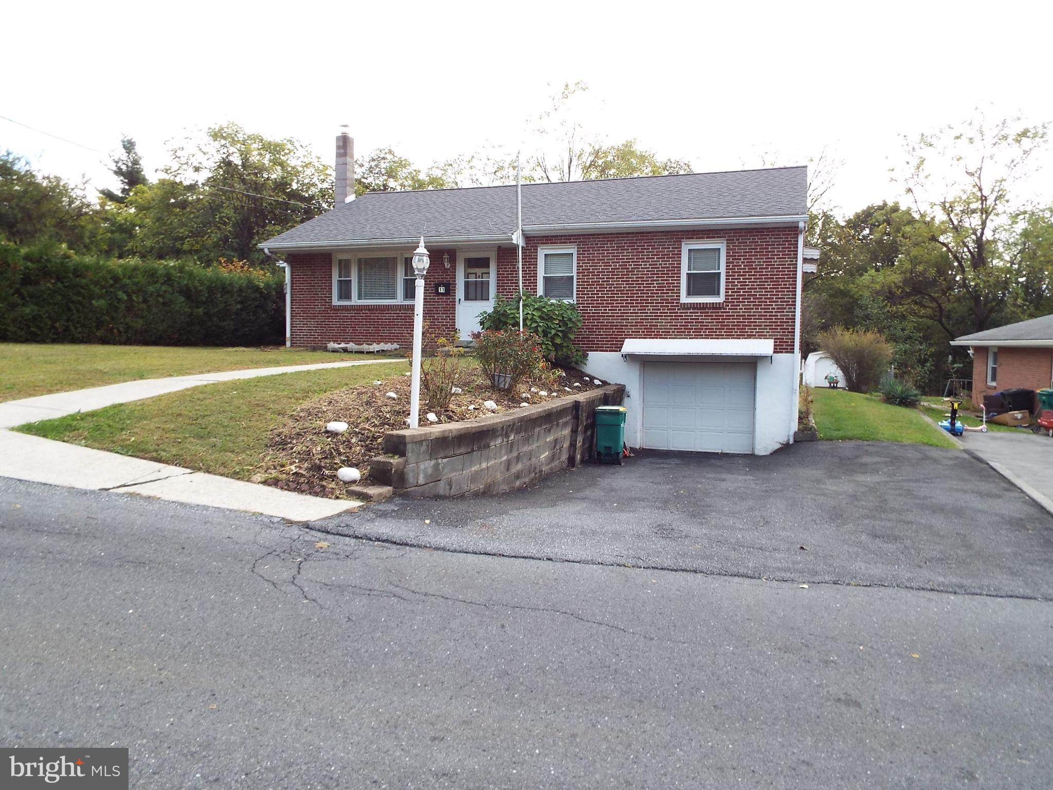 EAST PENNSBORO - Residential