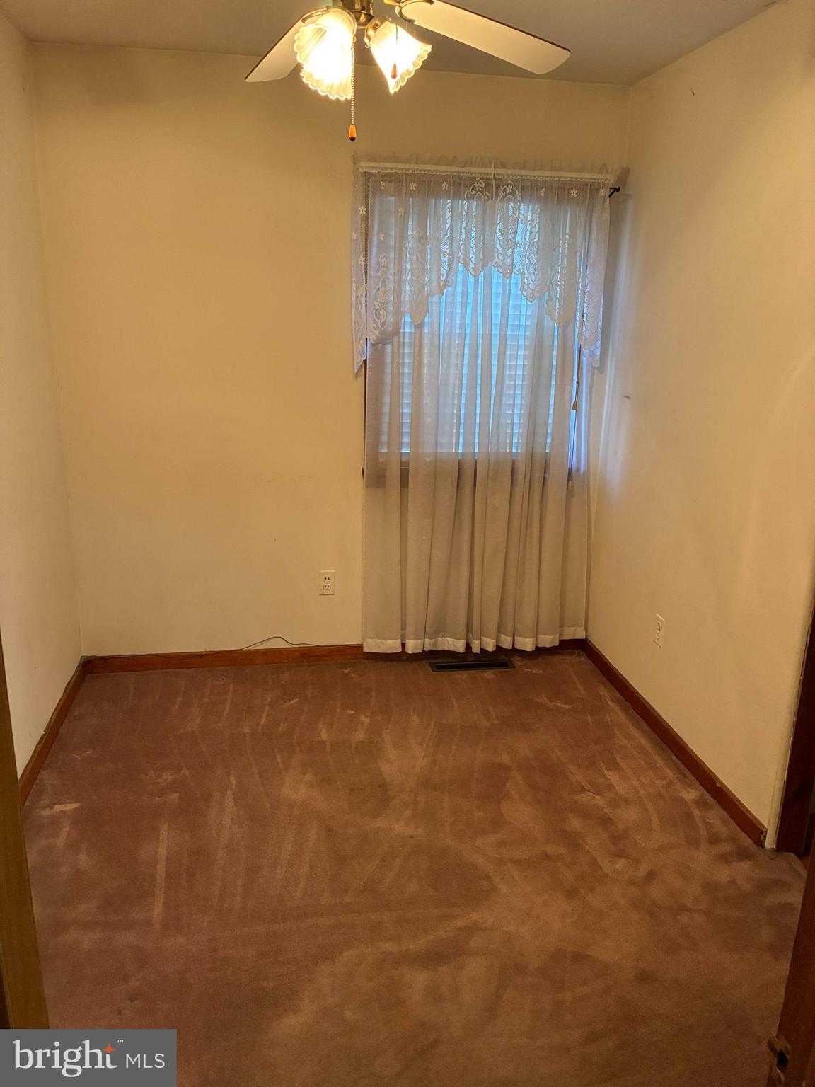 EAST PENNSBORO - Residential