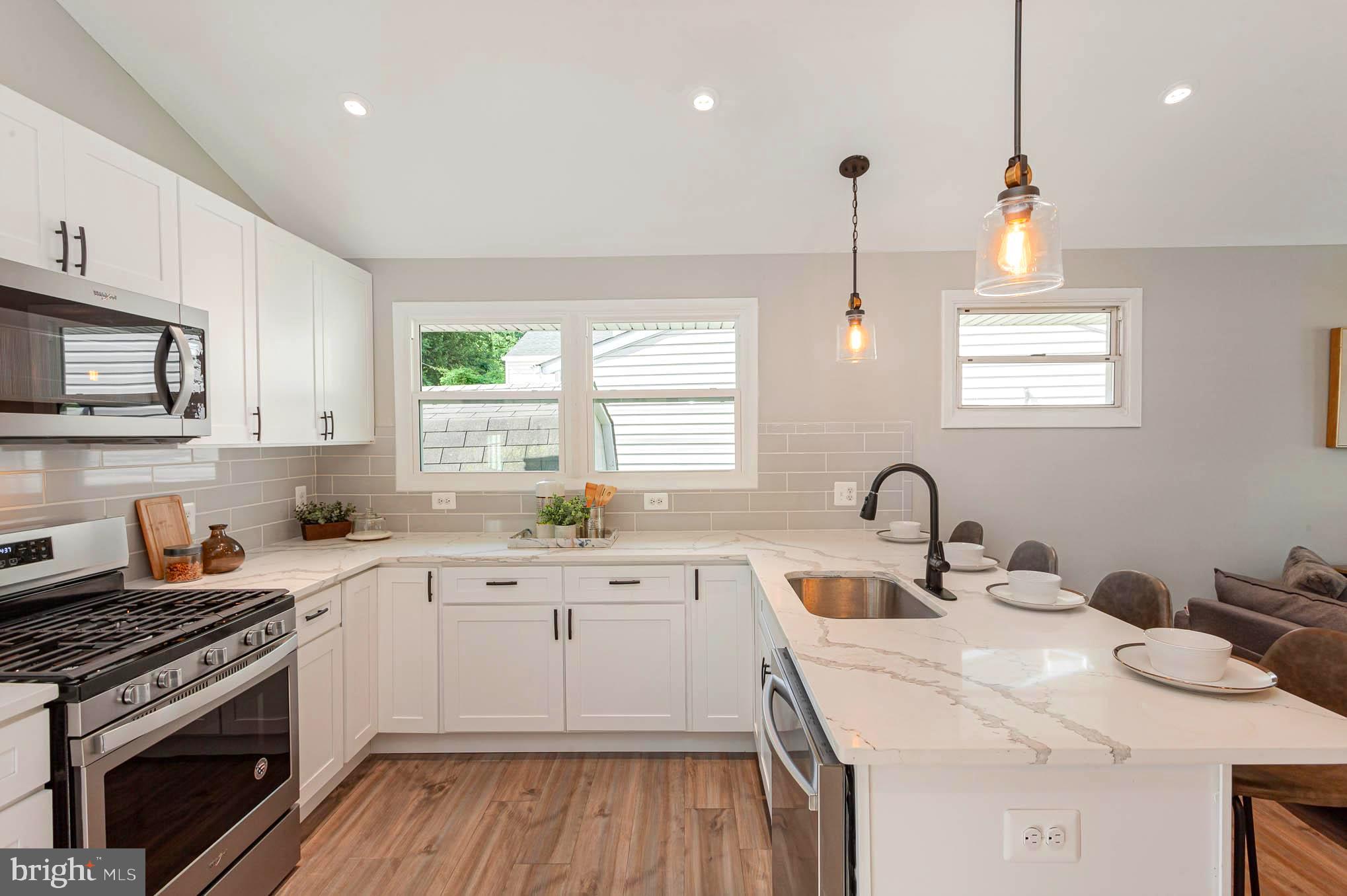 GLENSIDE PARK - Residential