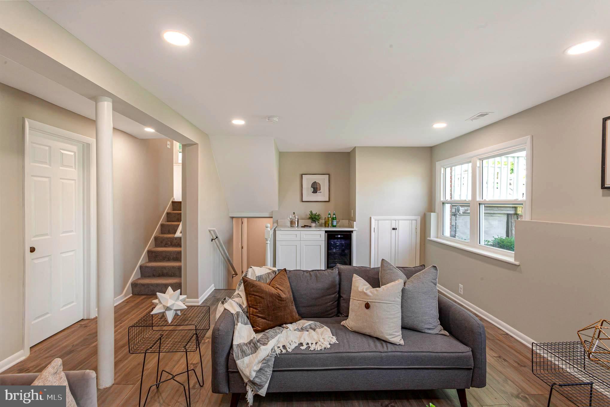 GLENSIDE PARK - Residential