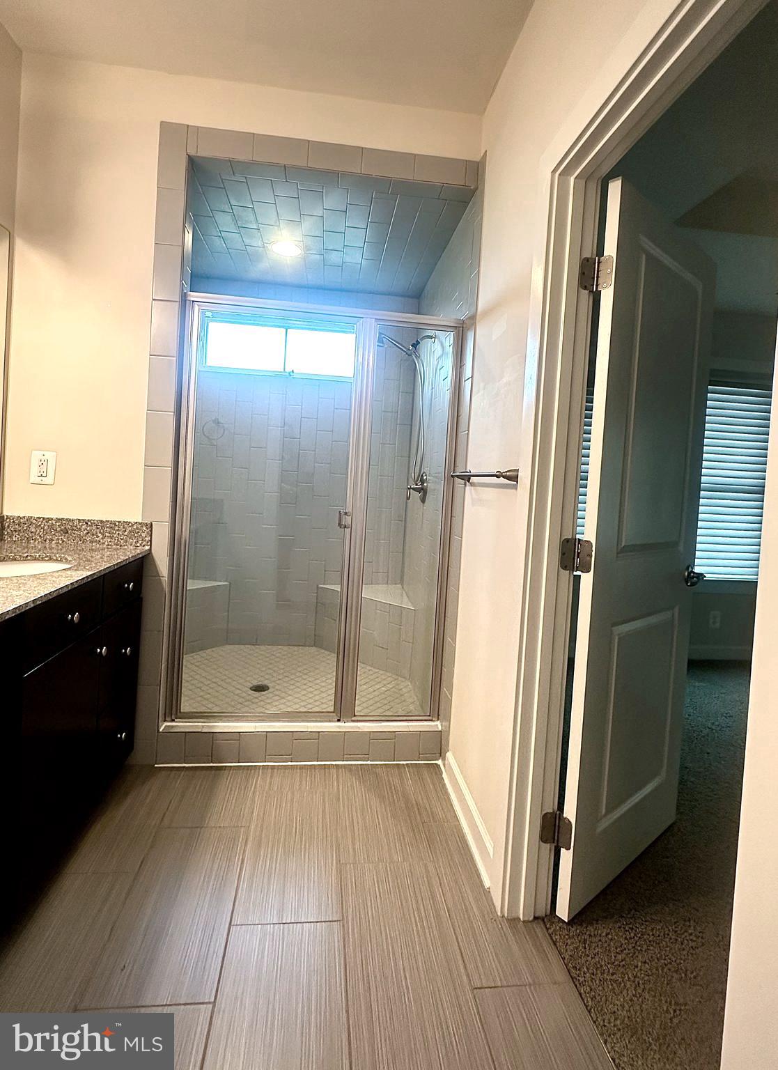 ONE LOUDOUN - Residential Lease